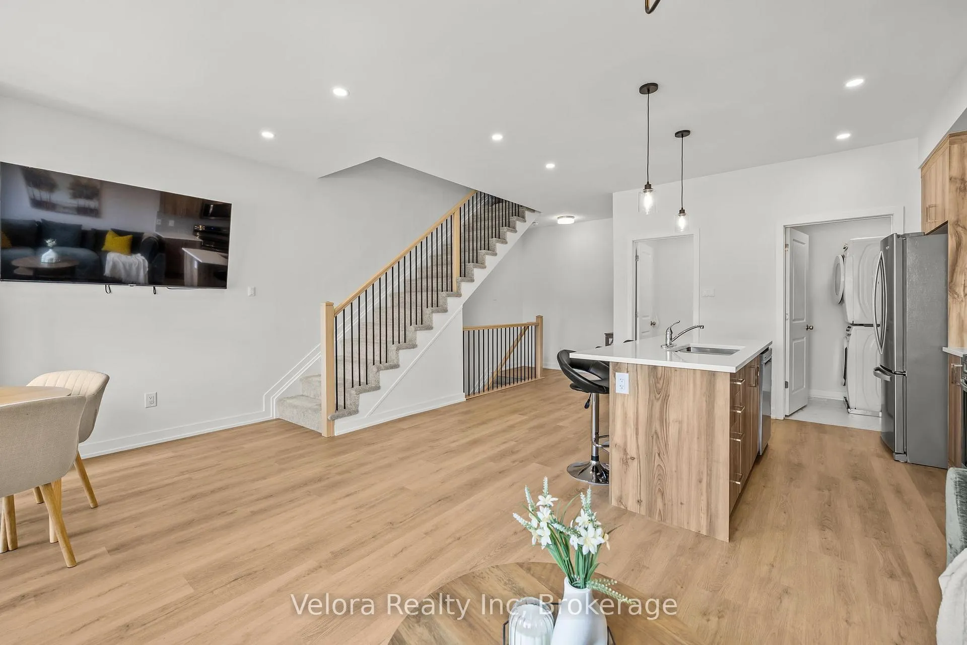 Photo 16 of 1224 Cope Drive, Ottawa, Stittsville (South) — HOMEH