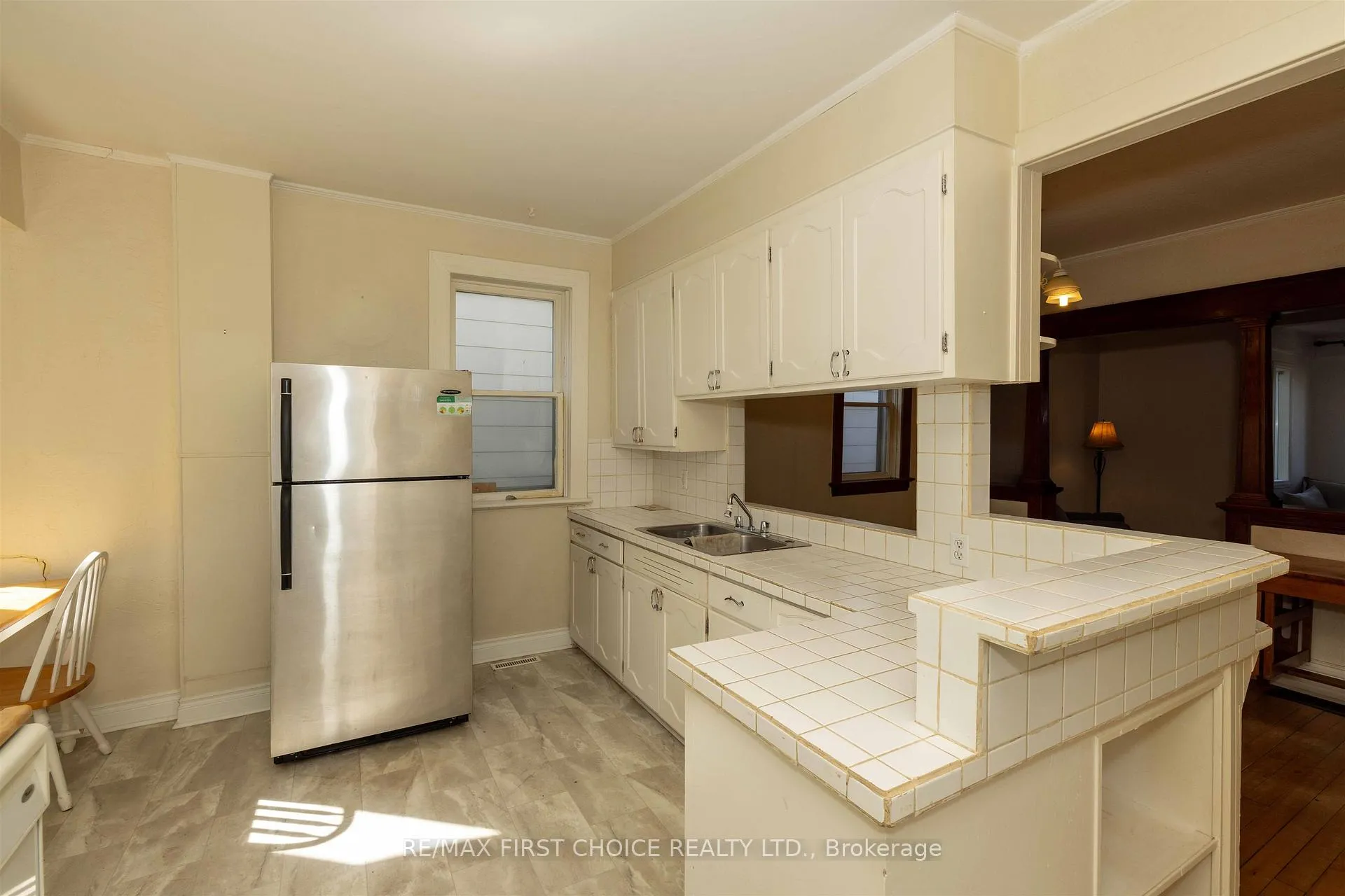 Photo 12 of 708 McLeod Street, Thunder Bay, East End — HOMEH