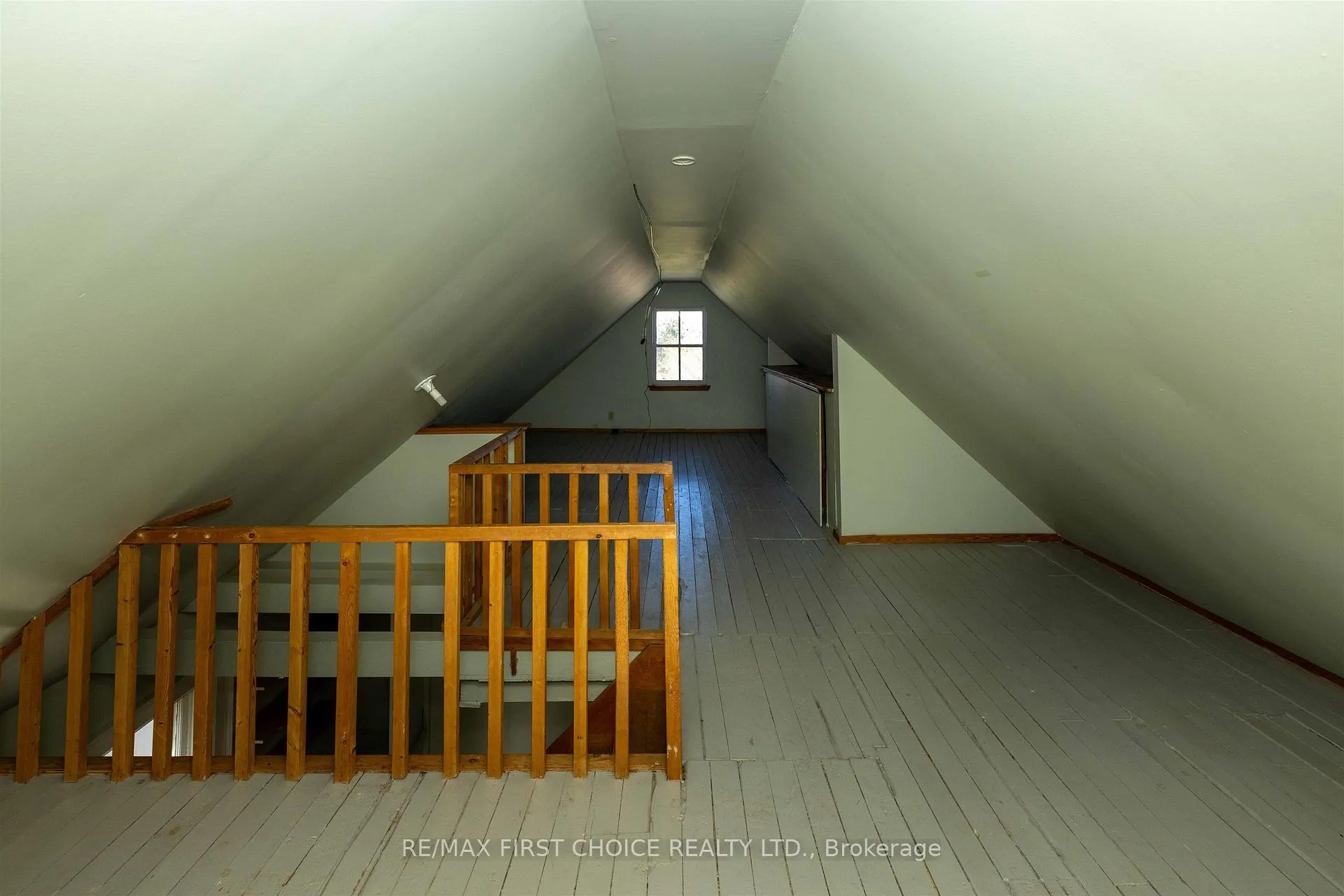 Photo 29 of 708 McLeod Street, Thunder Bay, East End — HOMEH