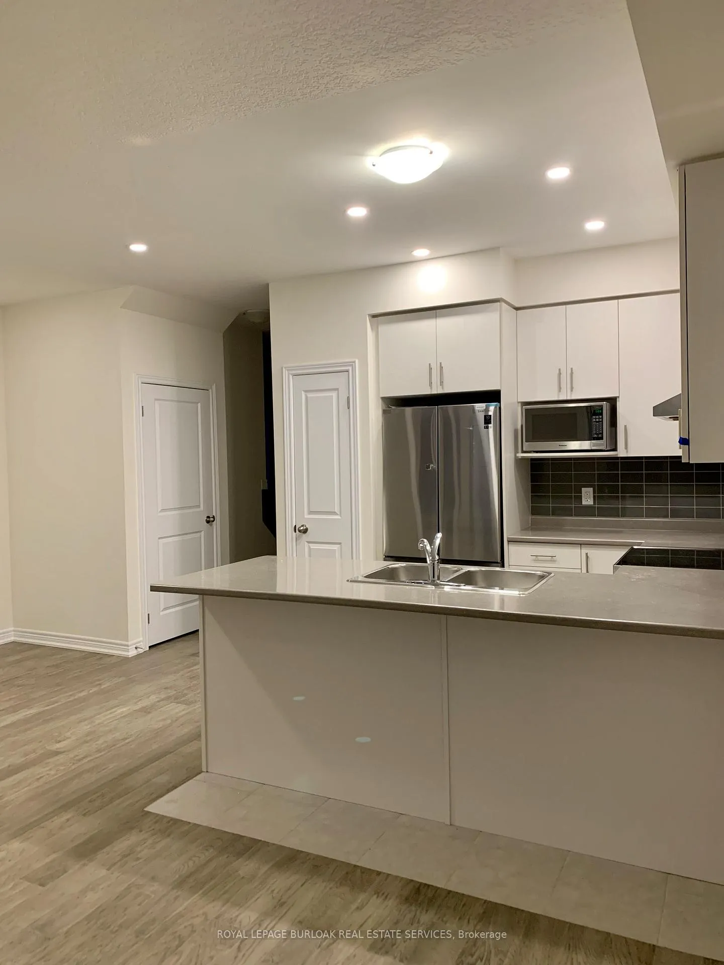 Photo 10 of 4 Foothills Lane, Hamilton, Winona — HOMEH
