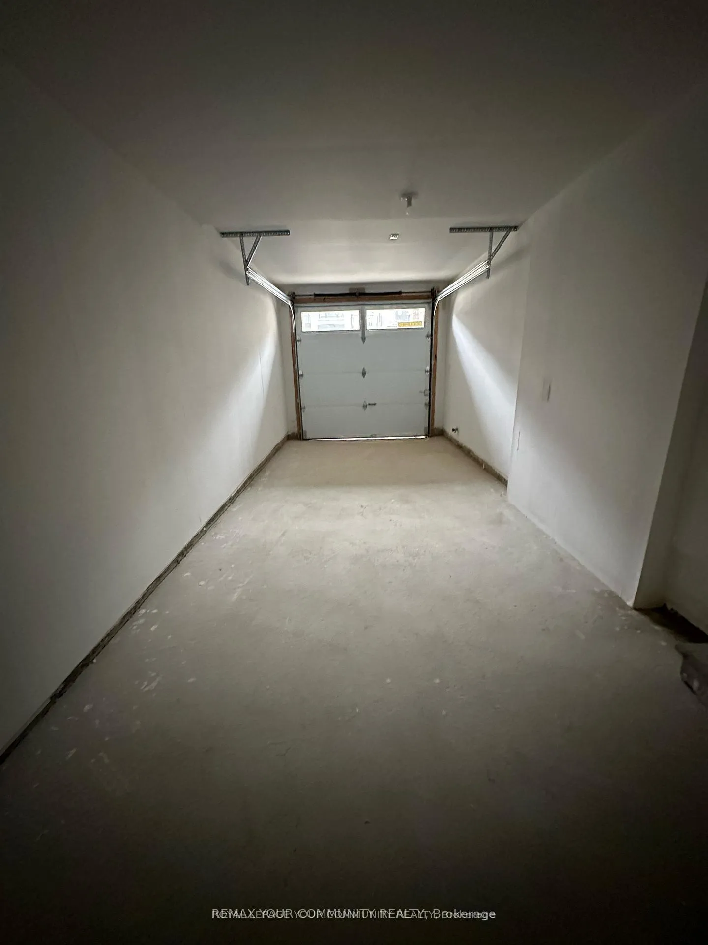Photo 11 of 1551 Moonseed Place, Milton, Cobban — HOMEH