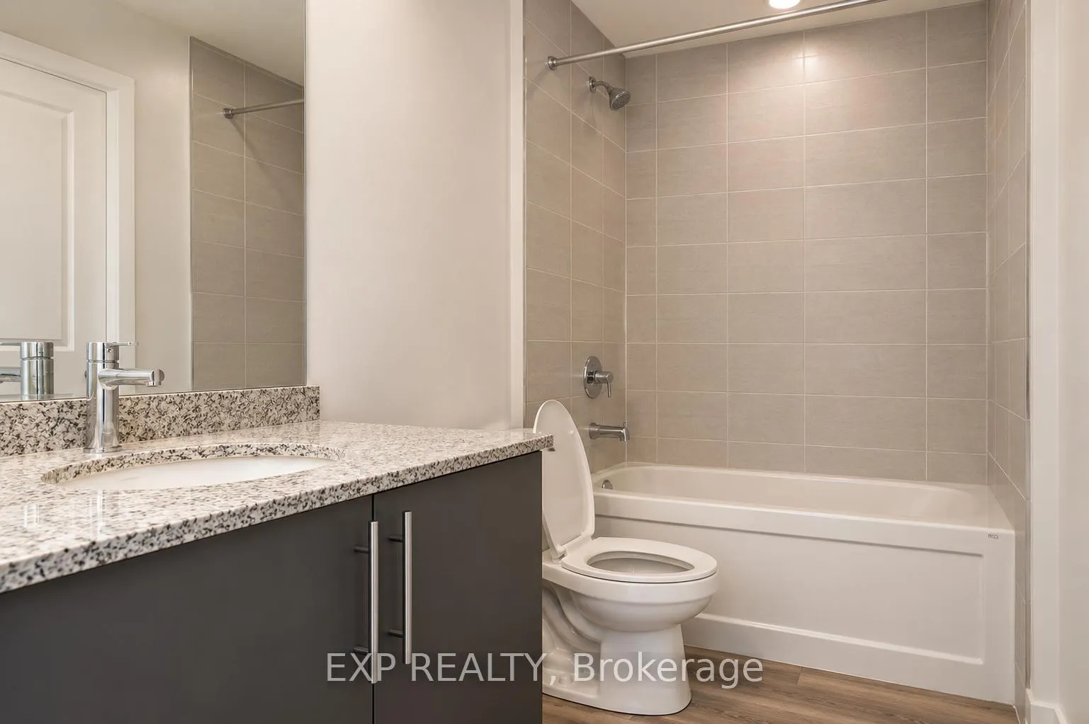 Photo 7 of Unit 40, 205 West Oak Trail, Kitchener, Rosenburg — HOMEH