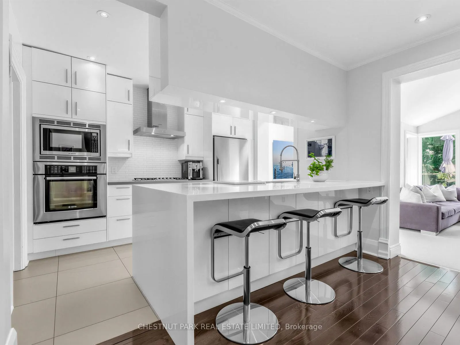 Photo 8 of 303 Belsize Drive, Toronto, Mount Pleasant East — HOMEH
