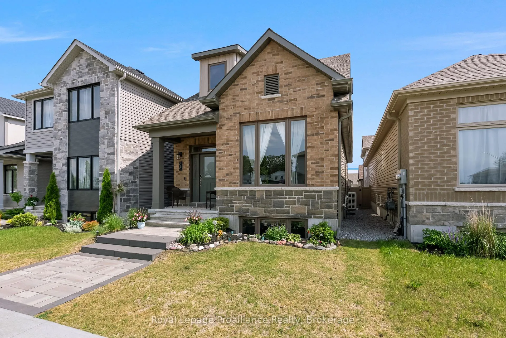 Photo 3 of 66 Riverstone Way, Belleville, Thurlow Ward — HOMEH