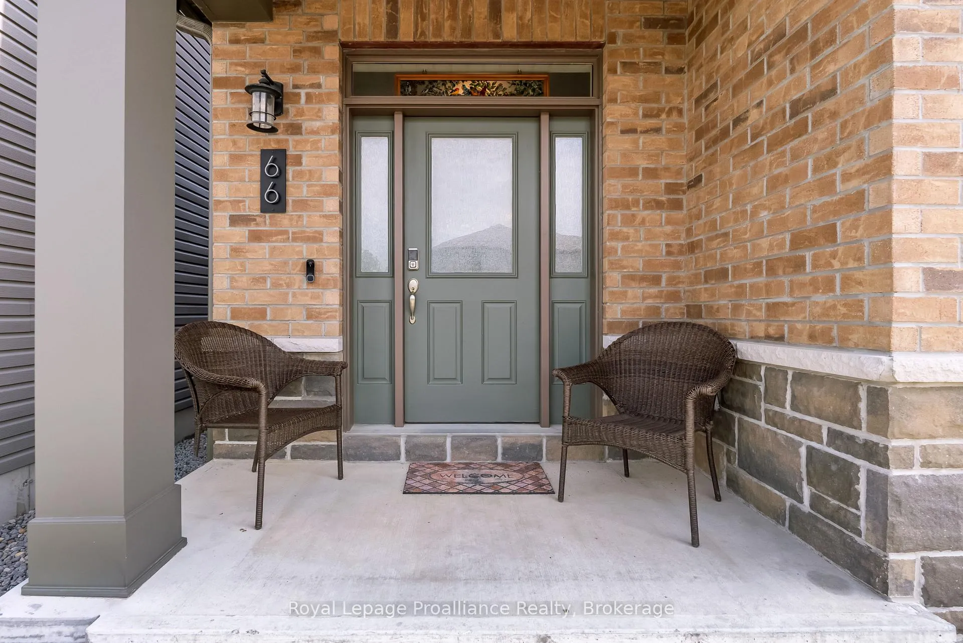 Photo 4 of 66 Riverstone Way, Belleville, Thurlow Ward — HOMEH