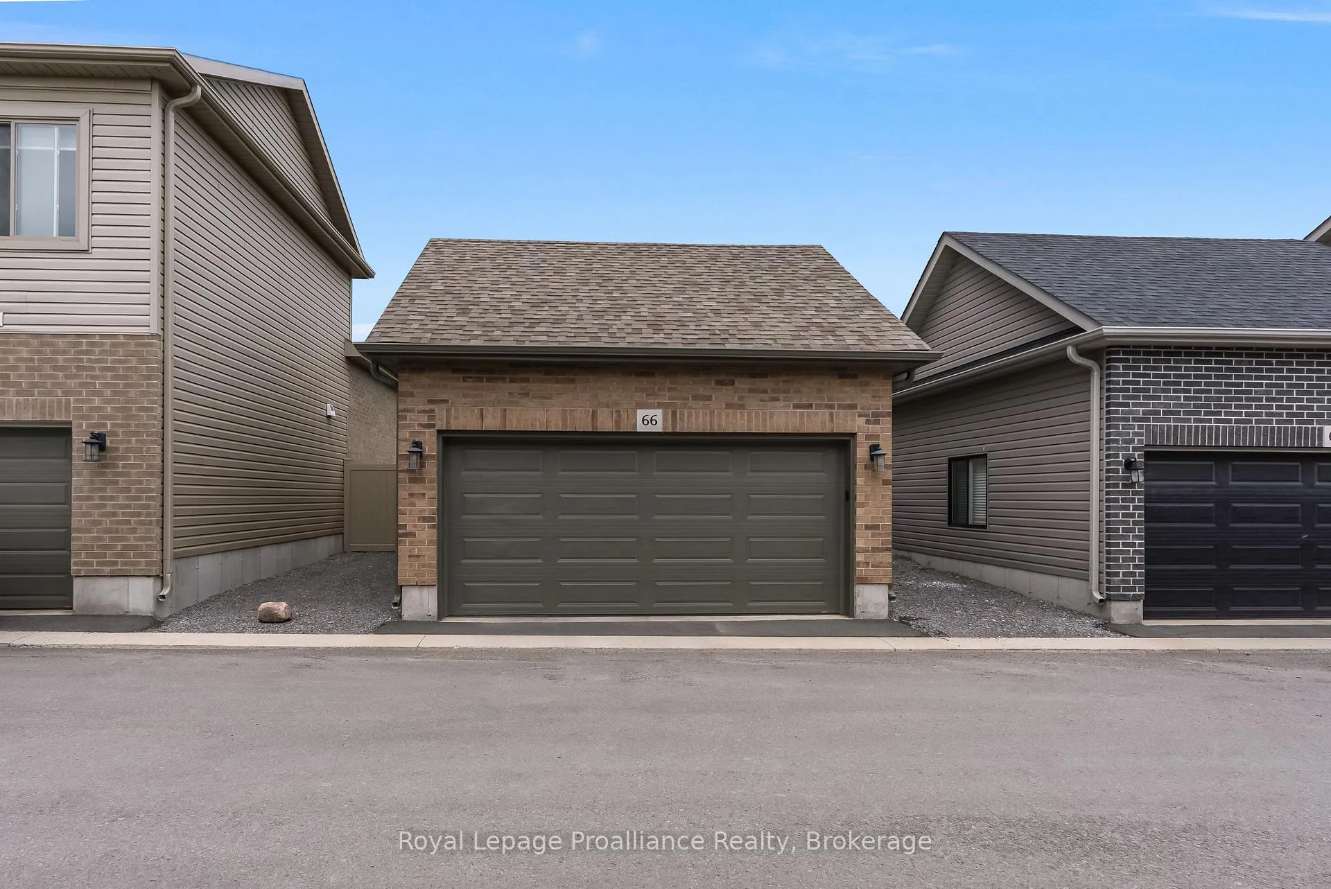 Photo 31 of 66 Riverstone Way, Belleville, Thurlow Ward — HOMEH