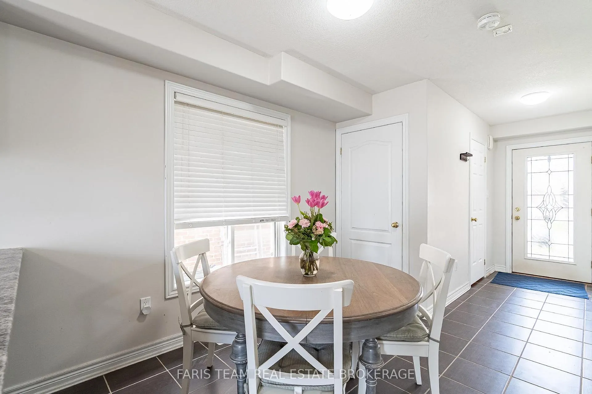 Photo 9 of 104 Banting Crescent, Essa, Angus — HOMEH