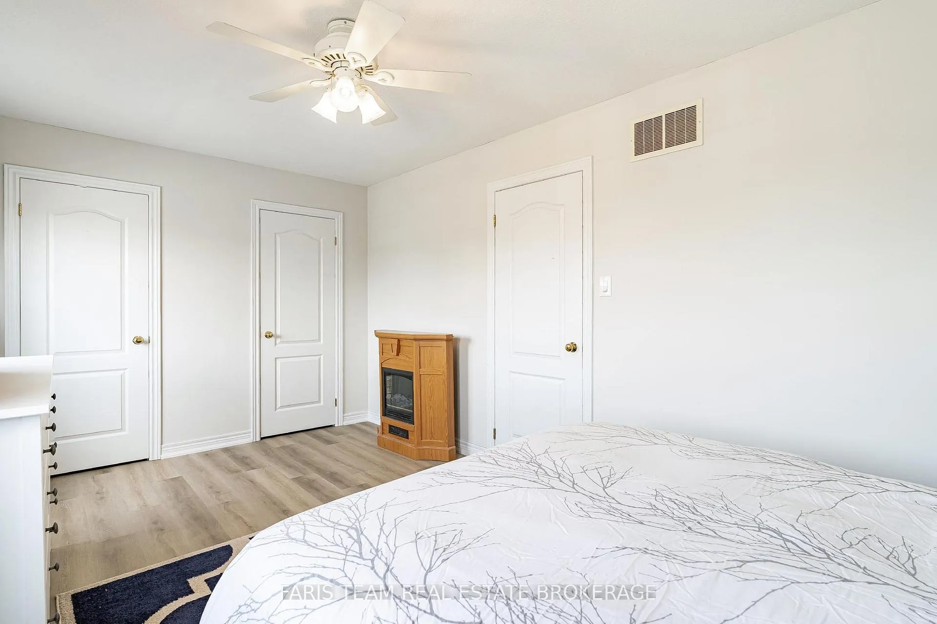 Photo 16 of 104 Banting Crescent, Essa, Angus — HOMEH