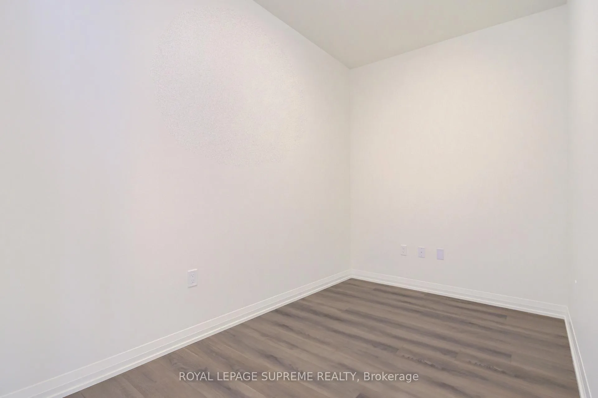 Photo 15 of Unit 1407, 9000 Jane Street, Vaughan, Vellore Village — HOMEH