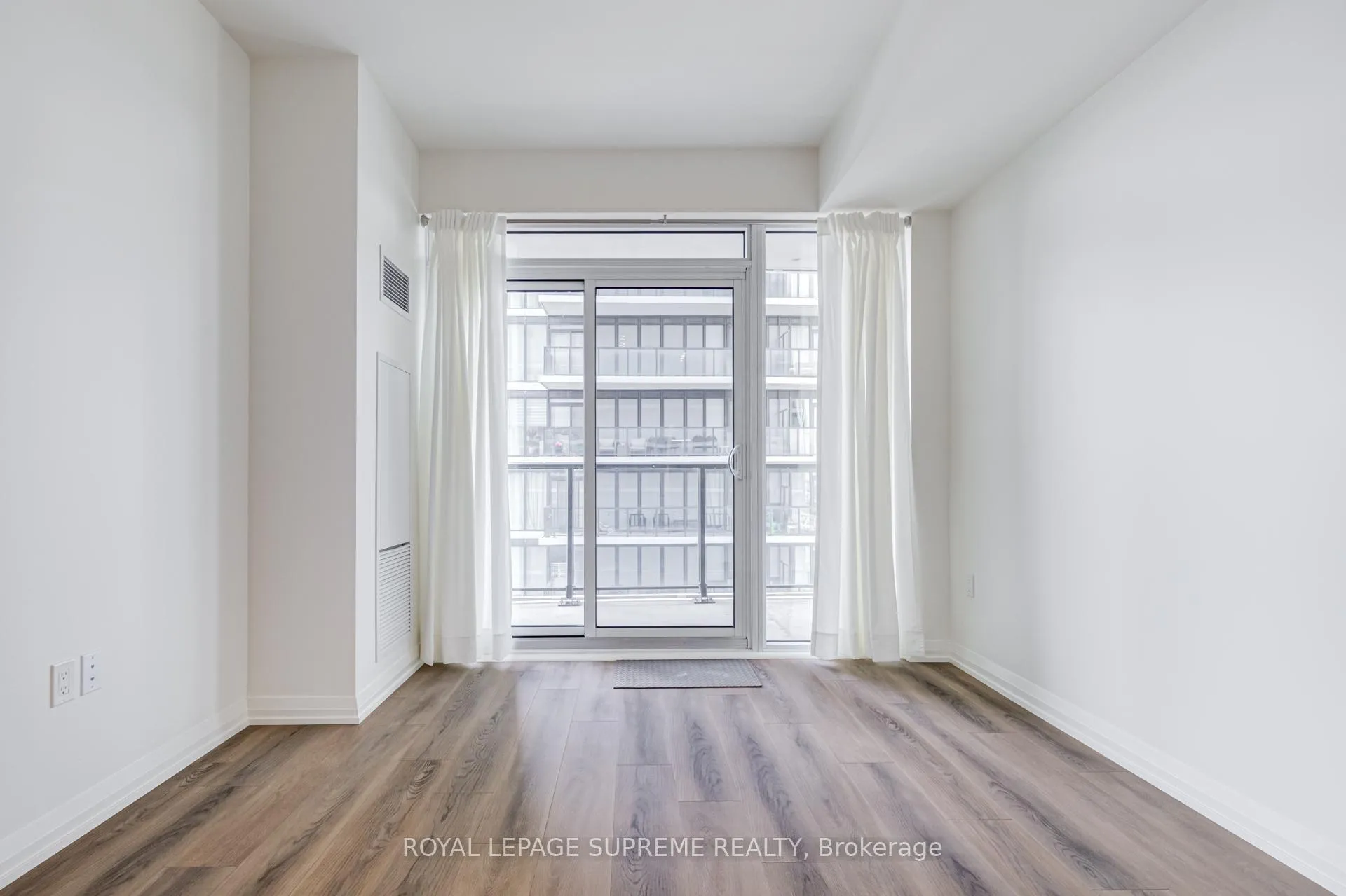 Photo 20 of Unit 1407, 9000 Jane Street, Vaughan, Vellore Village — HOMEH