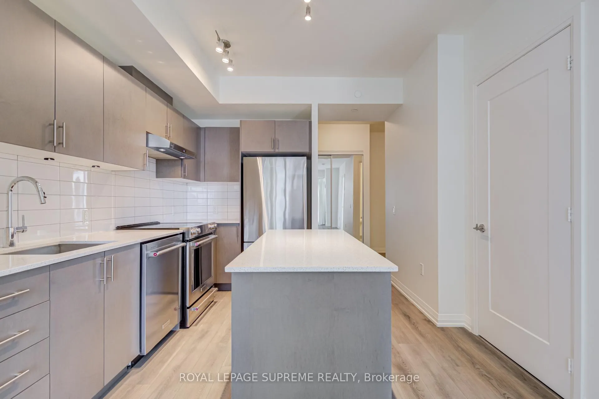 Photo 22 of Unit 1407, 9000 Jane Street, Vaughan, Vellore Village — HOMEH