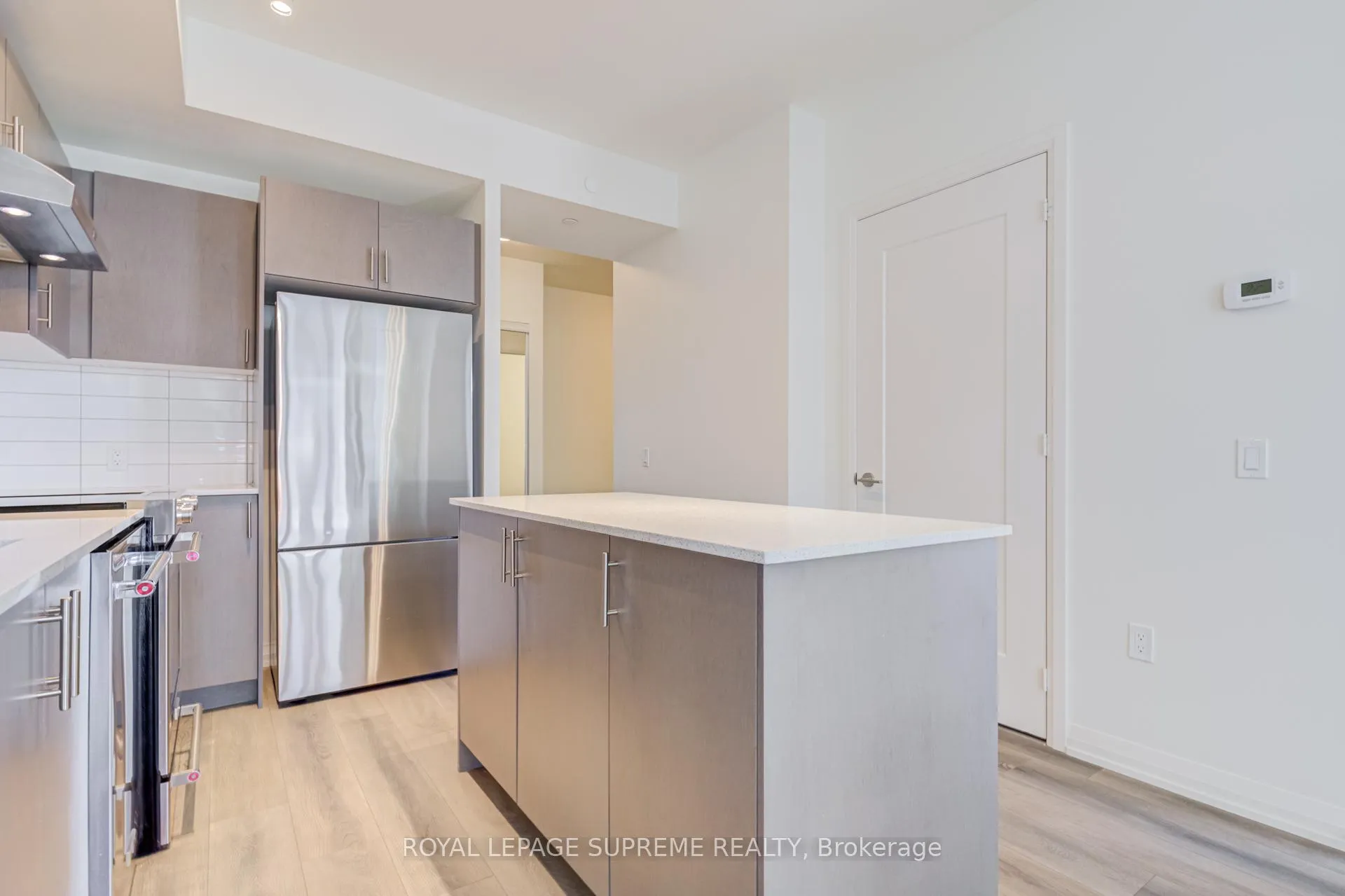 Photo 26 of Unit 1407, 9000 Jane Street, Vaughan, Vellore Village — HOMEH