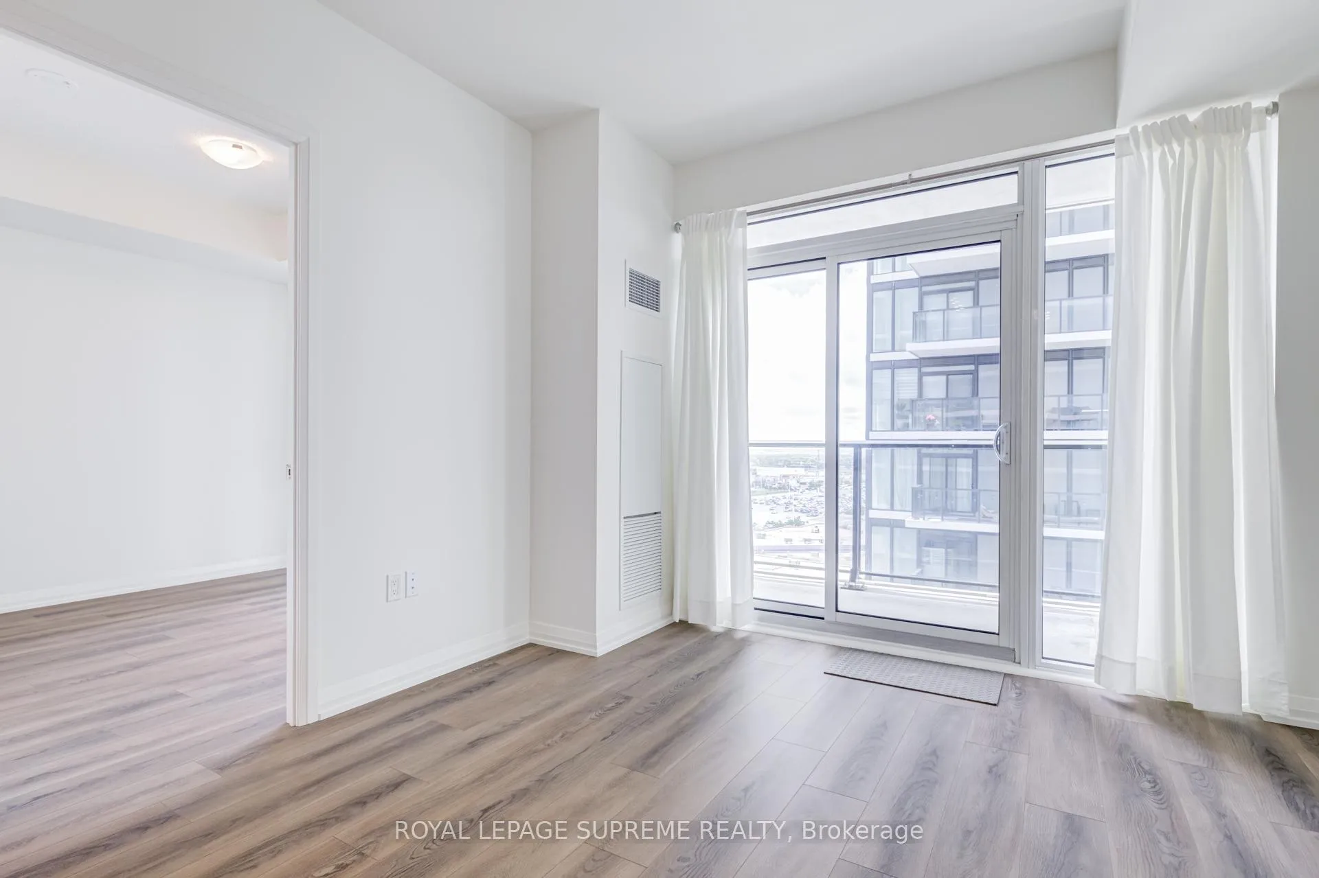 Photo 31 of Unit 1407, 9000 Jane Street, Vaughan, Vellore Village — HOMEH