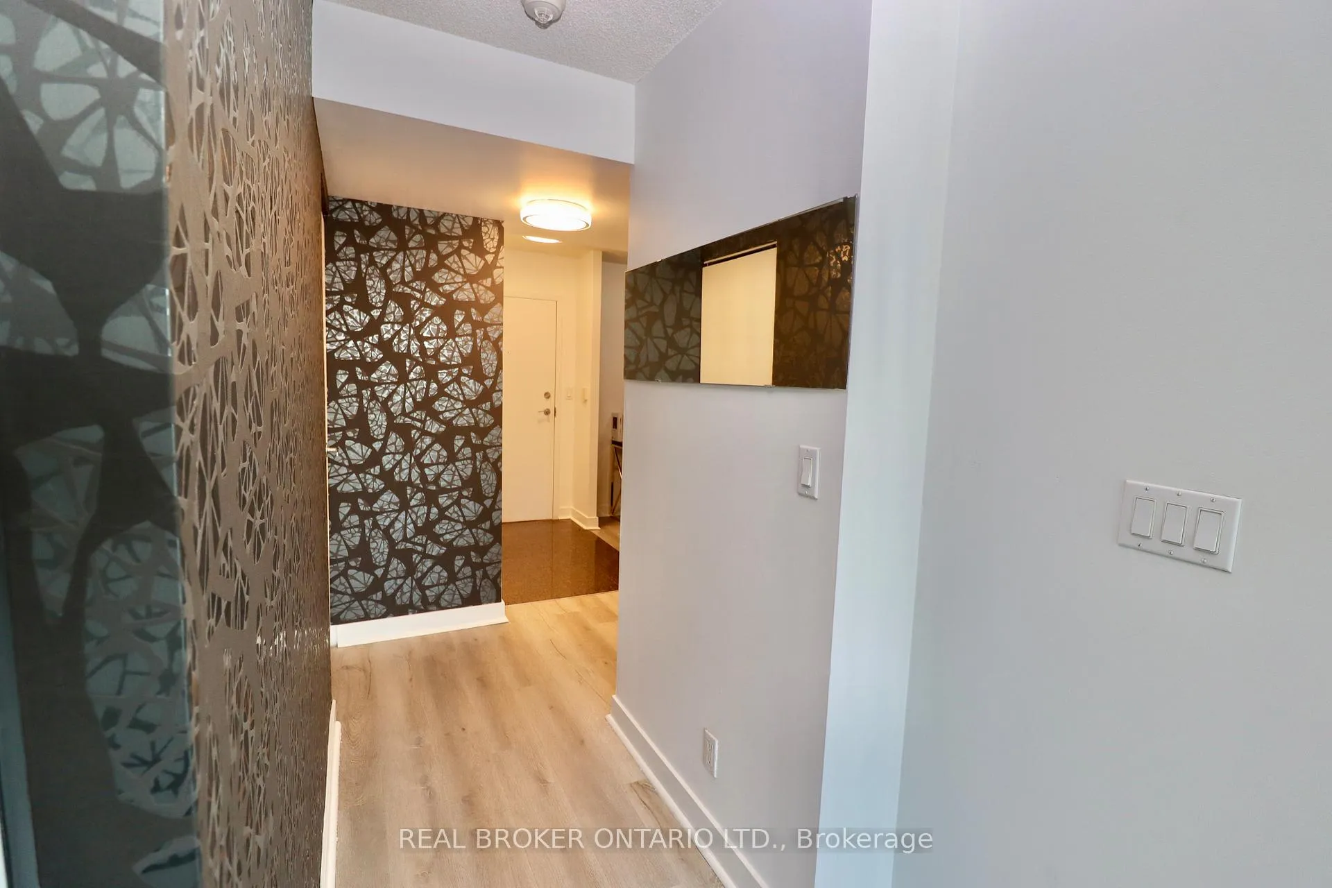 Photo 15 of Unit 1806, 397 Front Street W, Toronto, Waterfront Communities — HOMEH