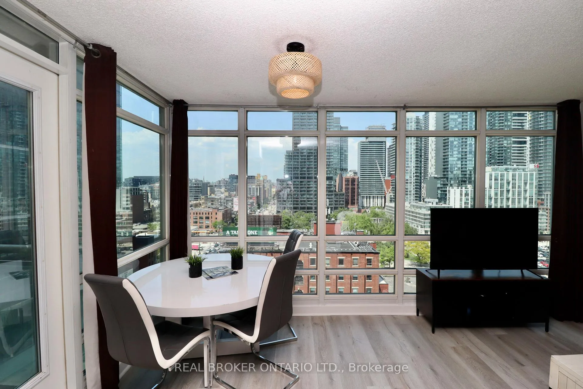 Photo 26 of Unit 1806, 397 Front Street W, Toronto, Waterfront Communities — HOMEH