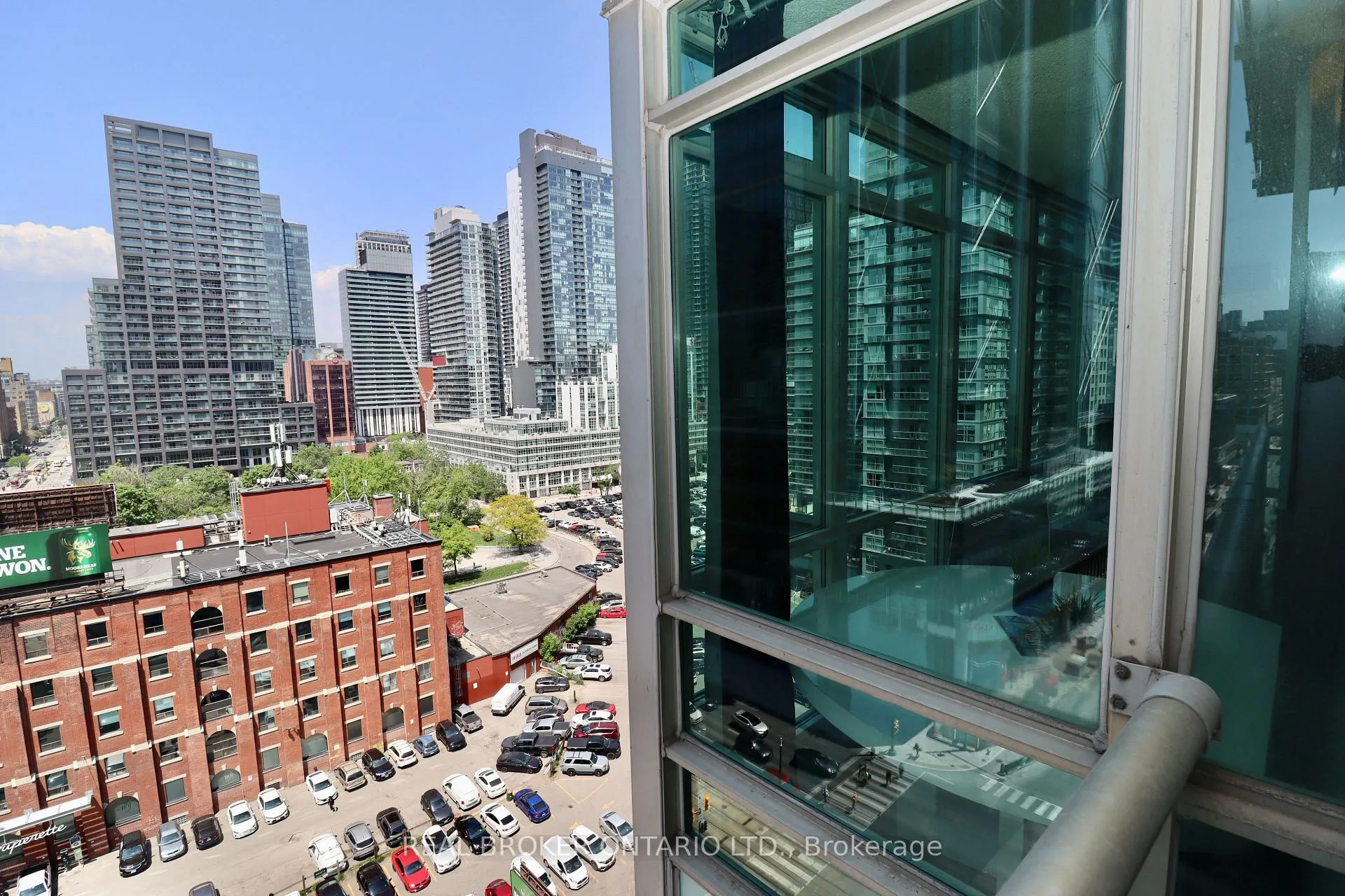 Photo 30 of Unit 1806, 397 Front Street W, Toronto, Waterfront Communities — HOMEH