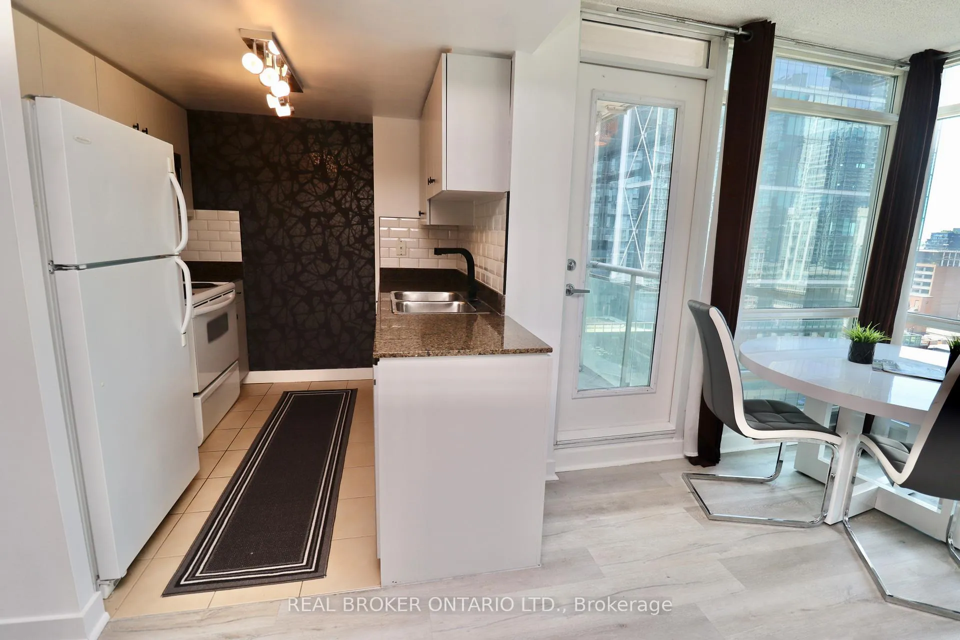 Photo 40 of Unit 1806, 397 Front Street W, Toronto, Waterfront Communities — HOMEH