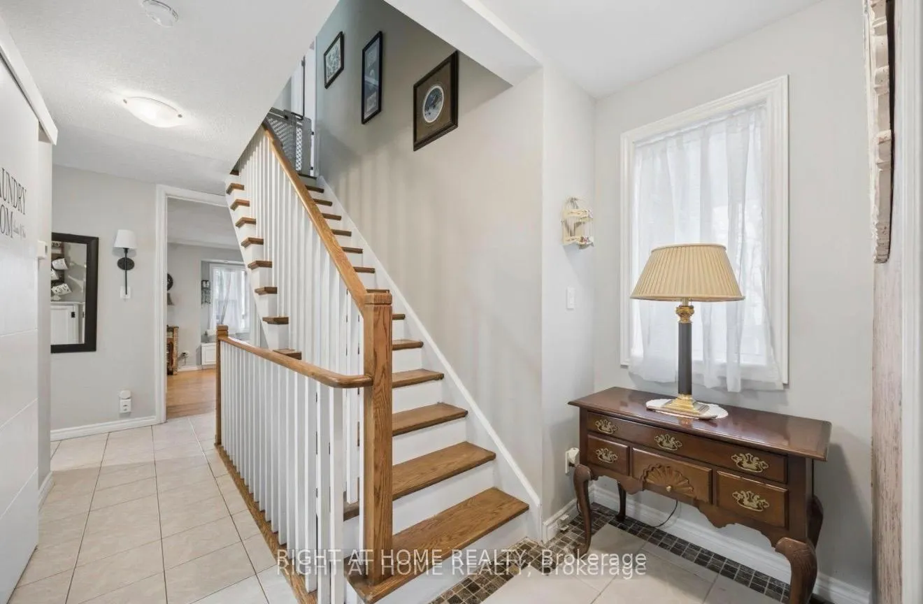 Photo 4 of 154 Admiral Road, Ajax, South East — HOMEH