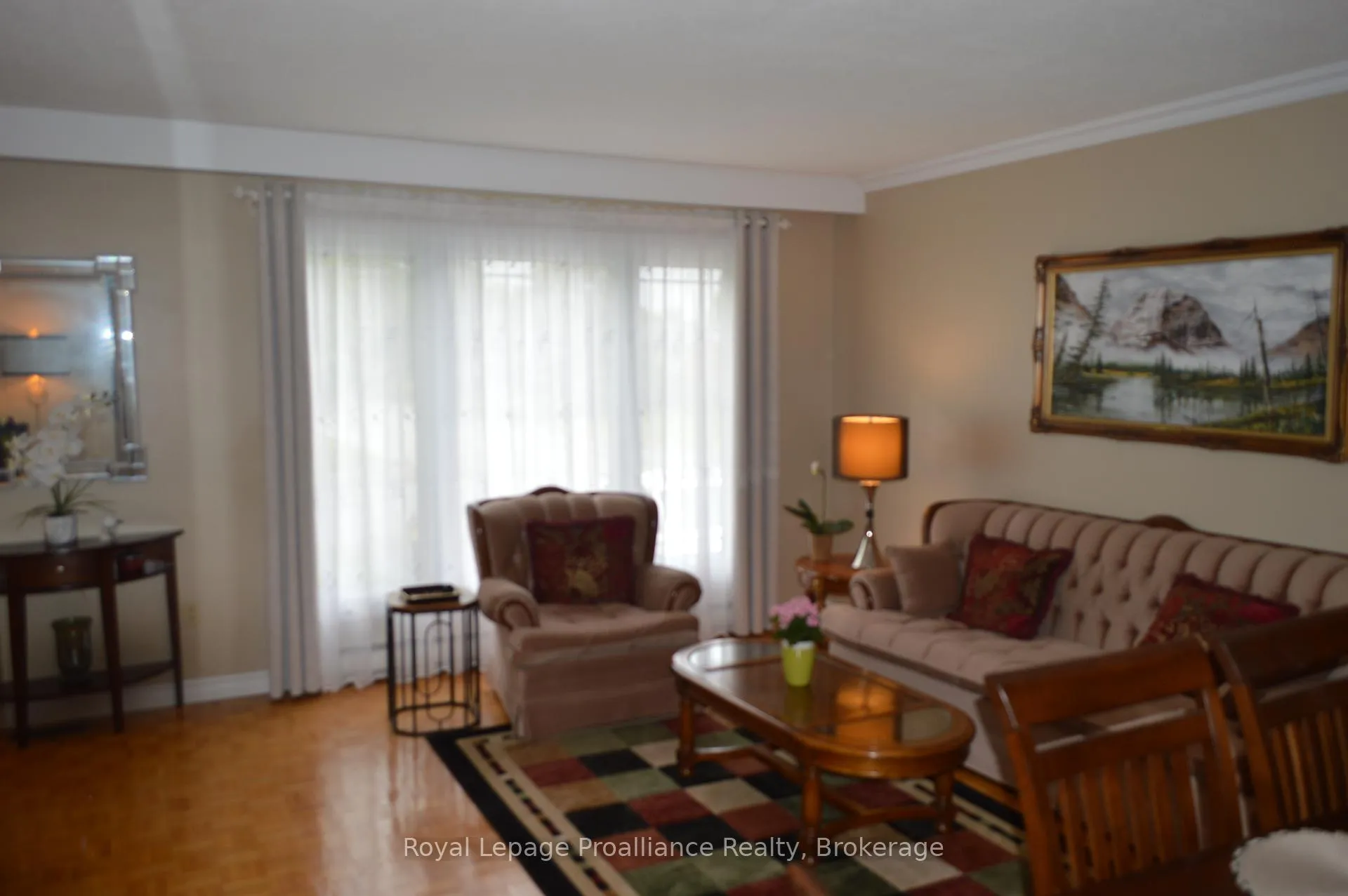 Photo 8 of 9 Austin Street, Quinte West, Trenton Ward — HOMEH