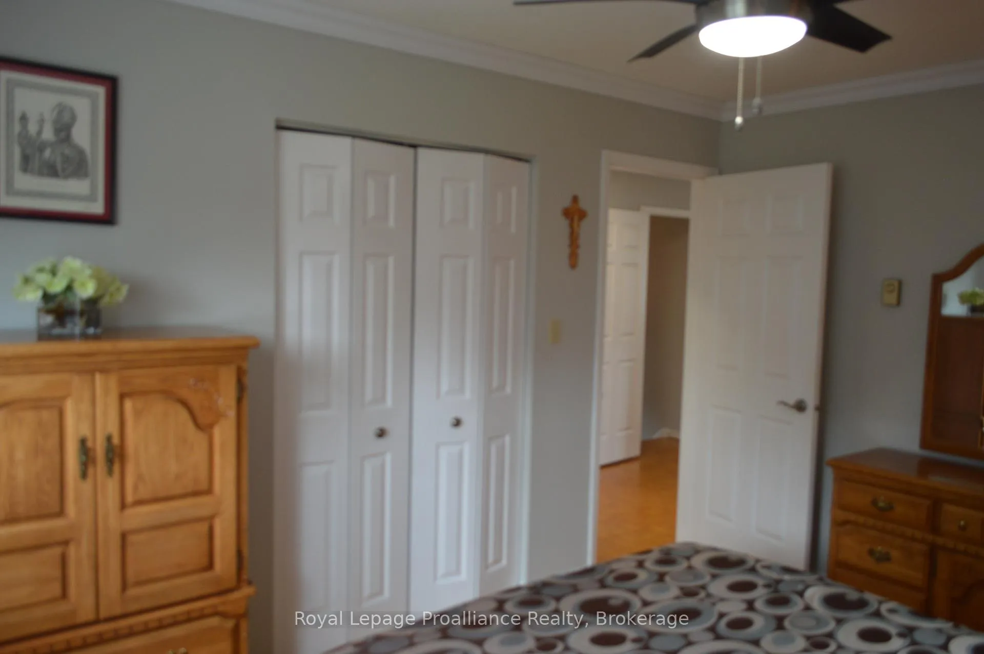 Photo 11 of 9 Austin Street, Quinte West, Trenton Ward — HOMEH