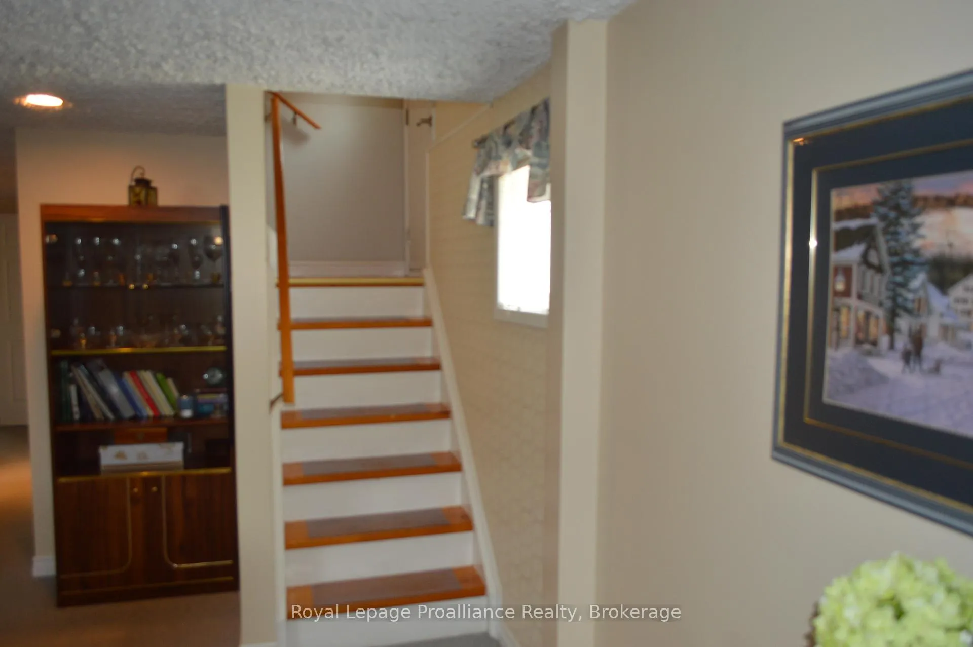 Photo 21 of 9 Austin Street, Quinte West, Trenton Ward — HOMEH