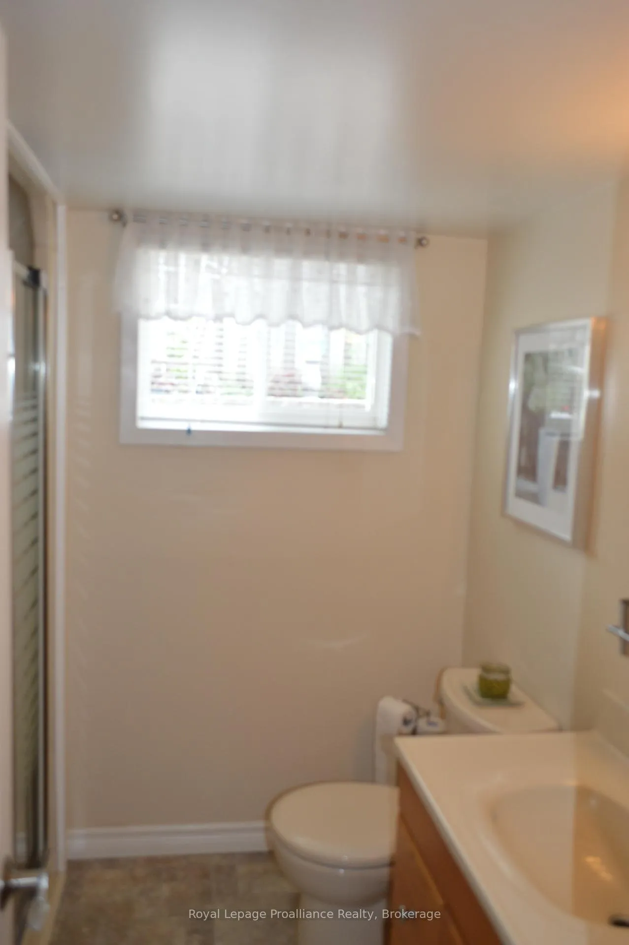 Photo 27 of 9 Austin Street, Quinte West, Trenton Ward — HOMEH