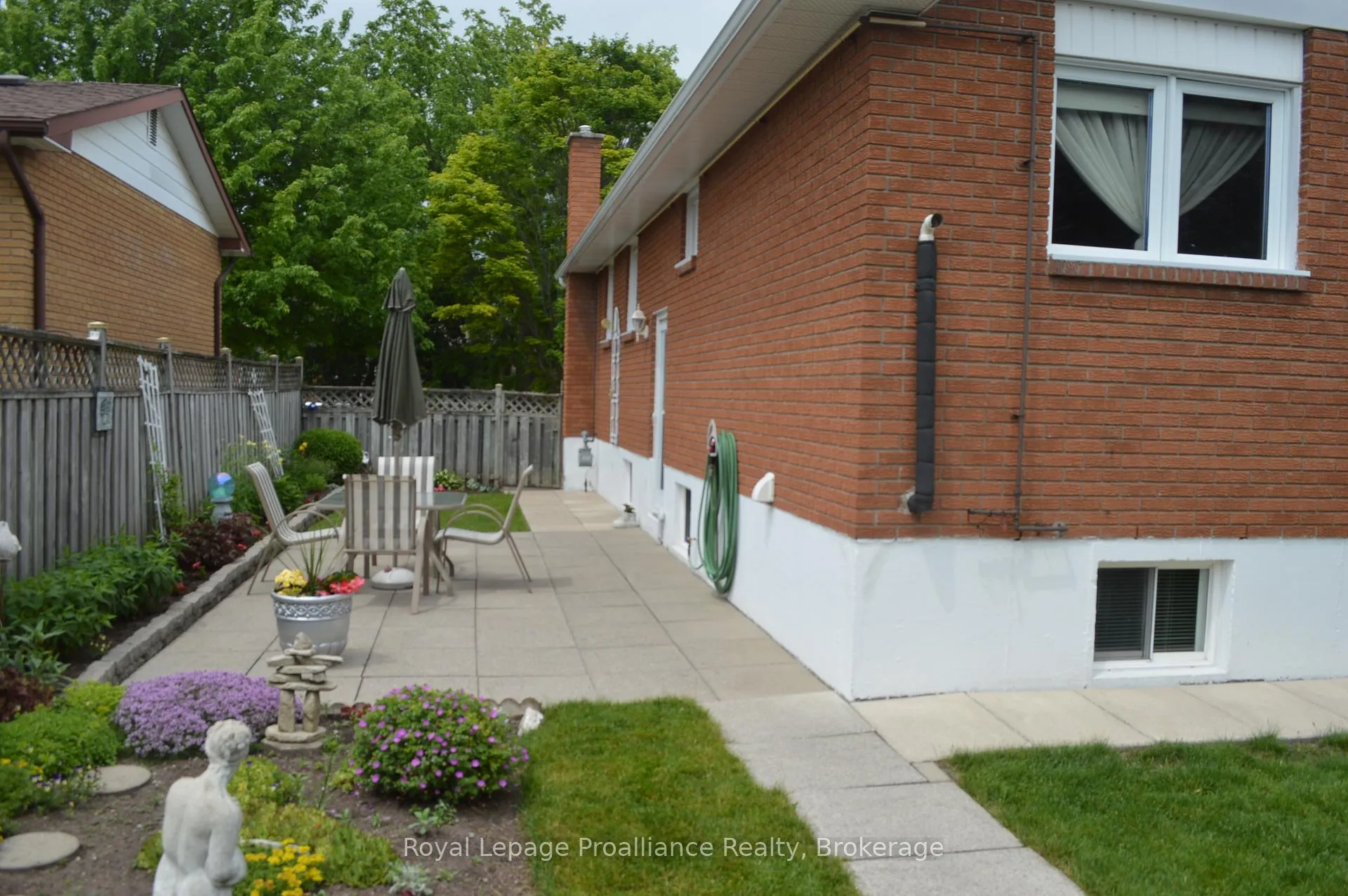 Photo 34 of 9 Austin Street, Quinte West, Trenton Ward — HOMEH