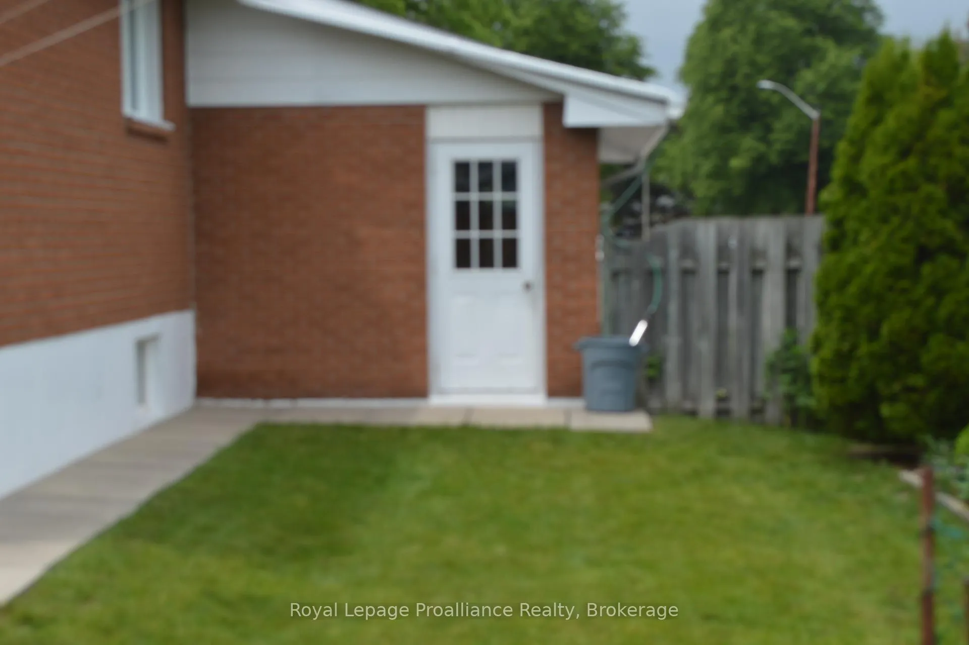 Photo 35 of 9 Austin Street, Quinte West, Trenton Ward — HOMEH