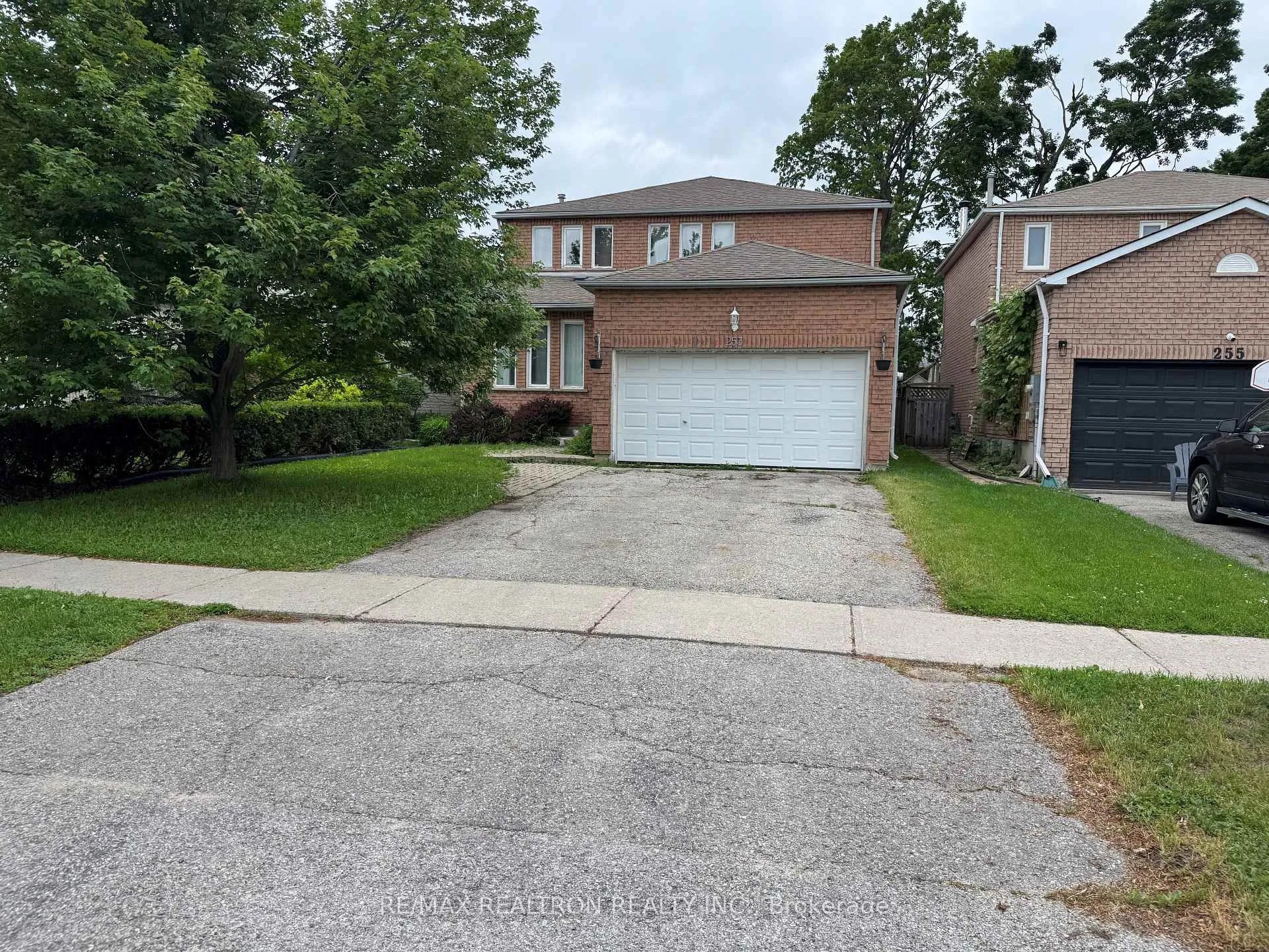 Photo 1 of 253 Hickling Trail, Barrie, Grove East — HOMEH