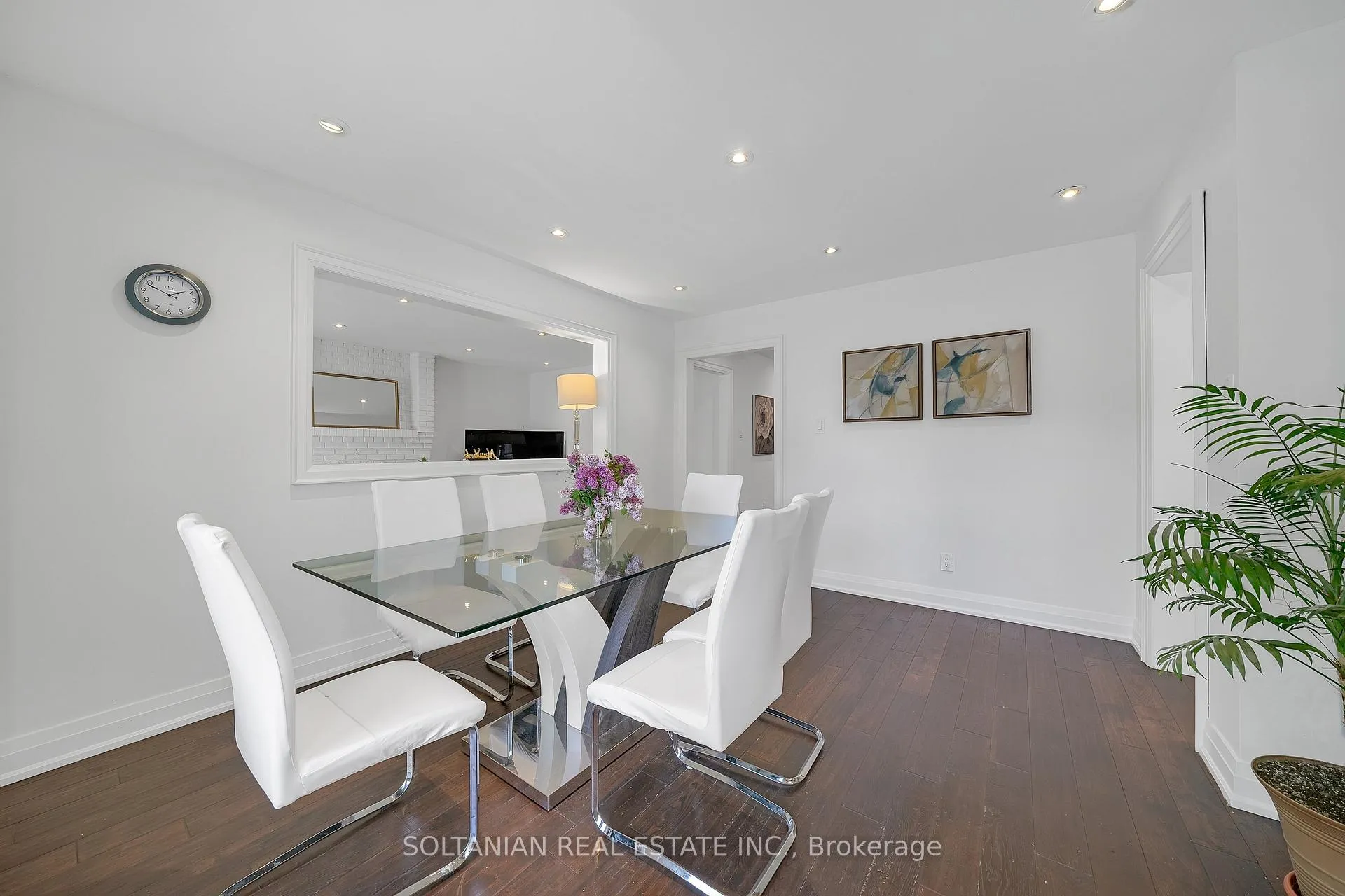Photo 11 of 12 Dorian Place, Vaughan, Uplands — HOMEH