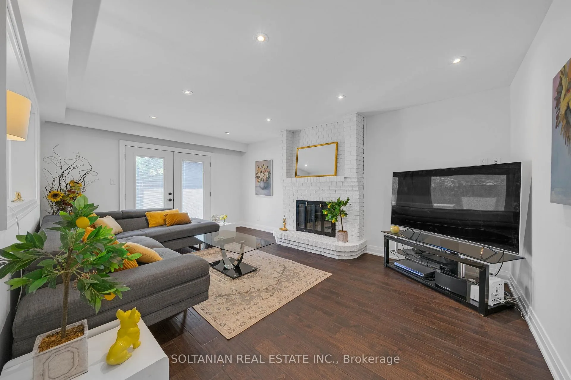 Photo 14 of 12 Dorian Place, Vaughan, Uplands — HOMEH