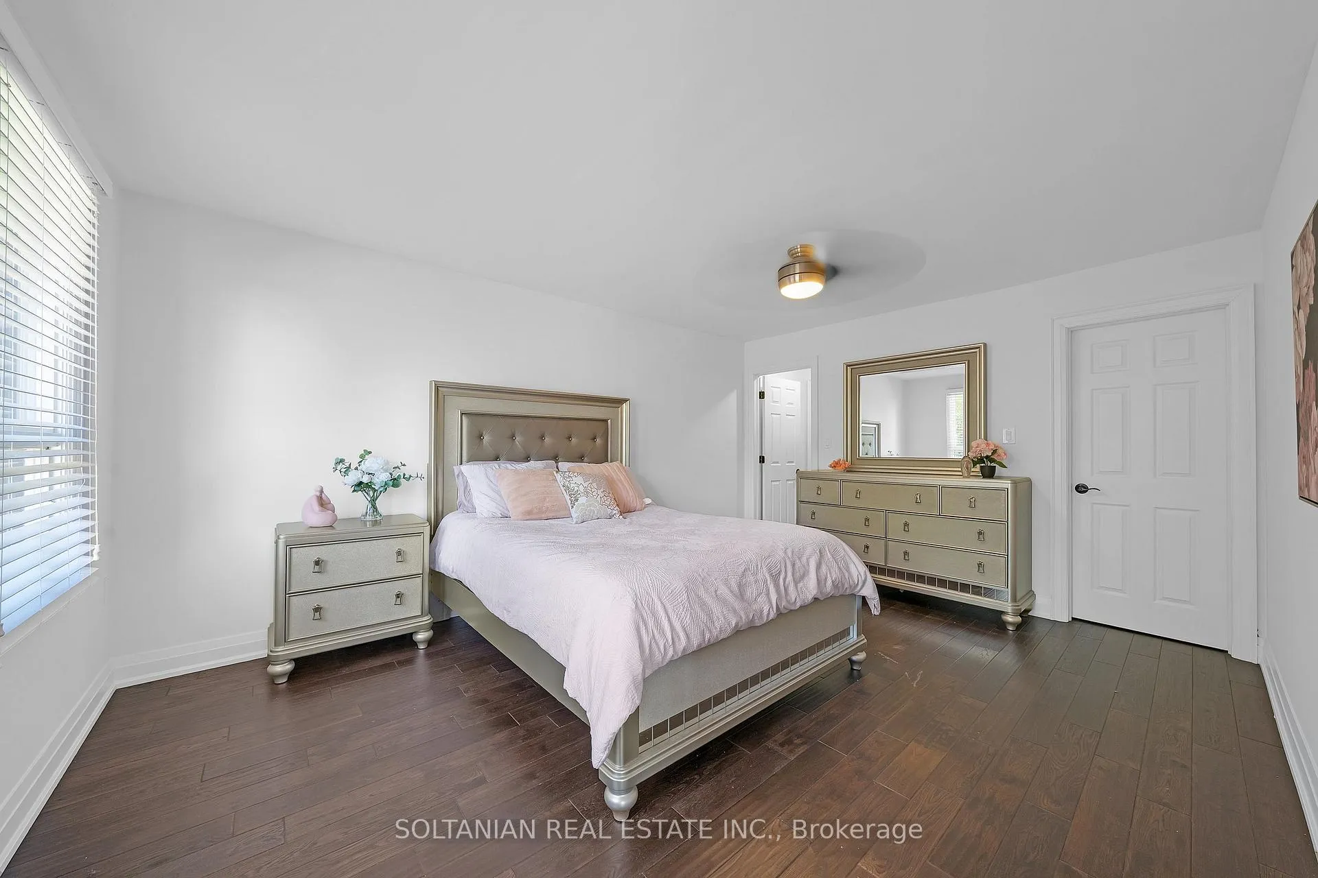 Photo 21 of 12 Dorian Place, Vaughan, Uplands — HOMEH