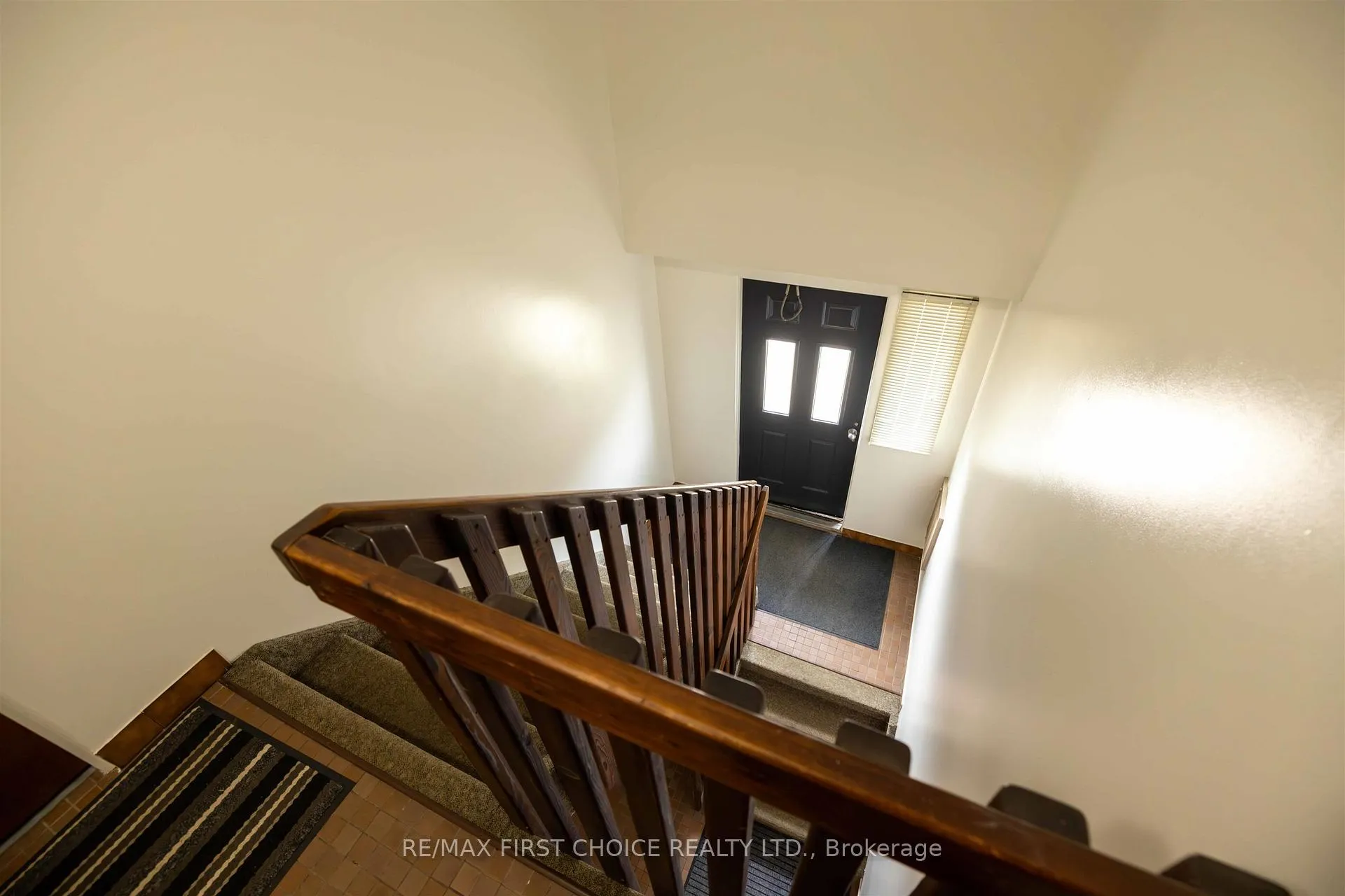 Photo 26 of 641 Catherine Street, Thunder Bay, Hyde Park — HOMEH
