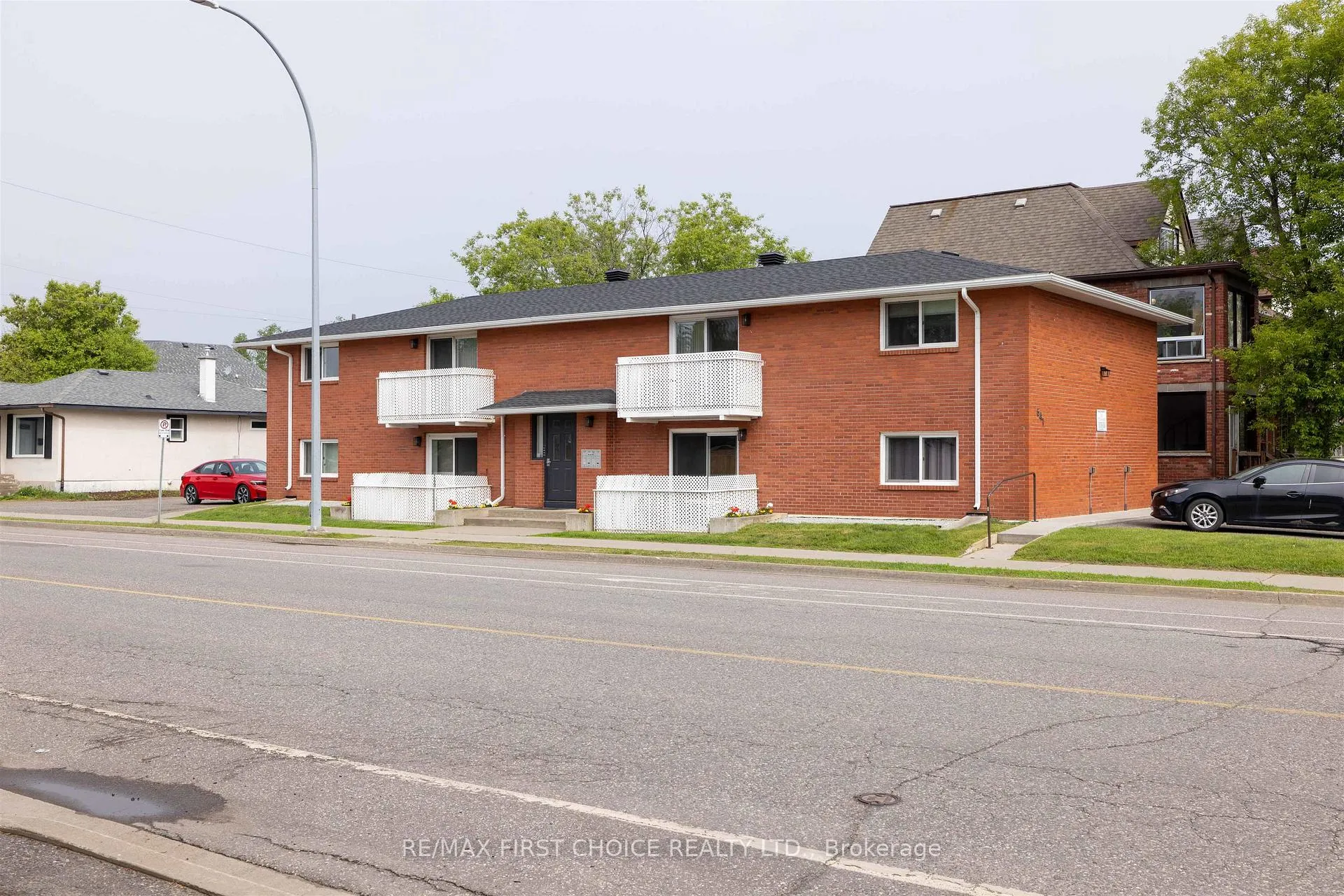 Photo 33 of 641 Catherine Street, Thunder Bay, Hyde Park — HOMEH