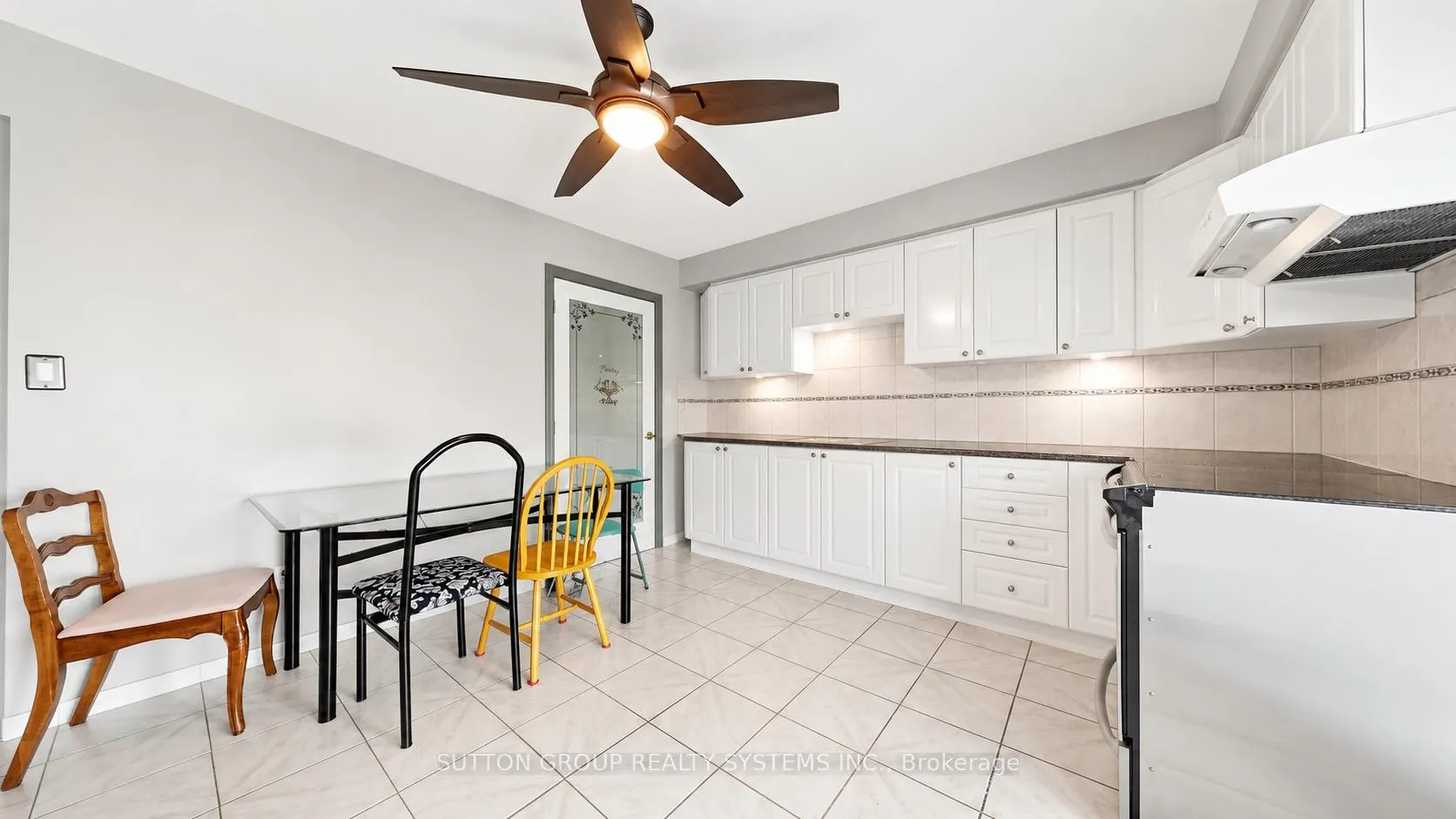 Photo 10 of 289D Bartlett Avenue, Toronto, Dovercourt-Wallace Emerson-Junction — HOMEH
