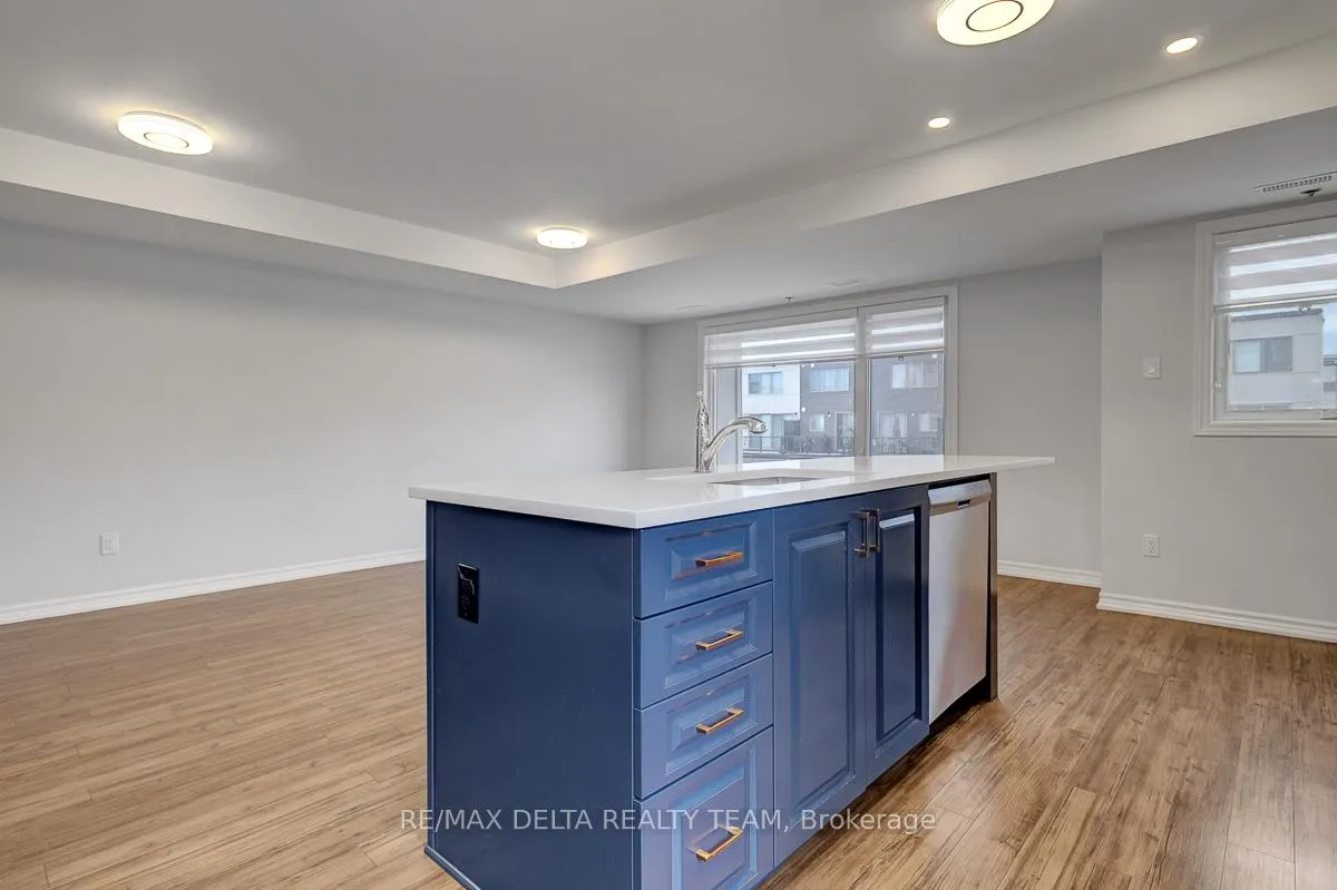 Photo 17 of Unit 11, 716 Kizis Private, Ottawa, CFB Rockcliffe and Area — HOMEH