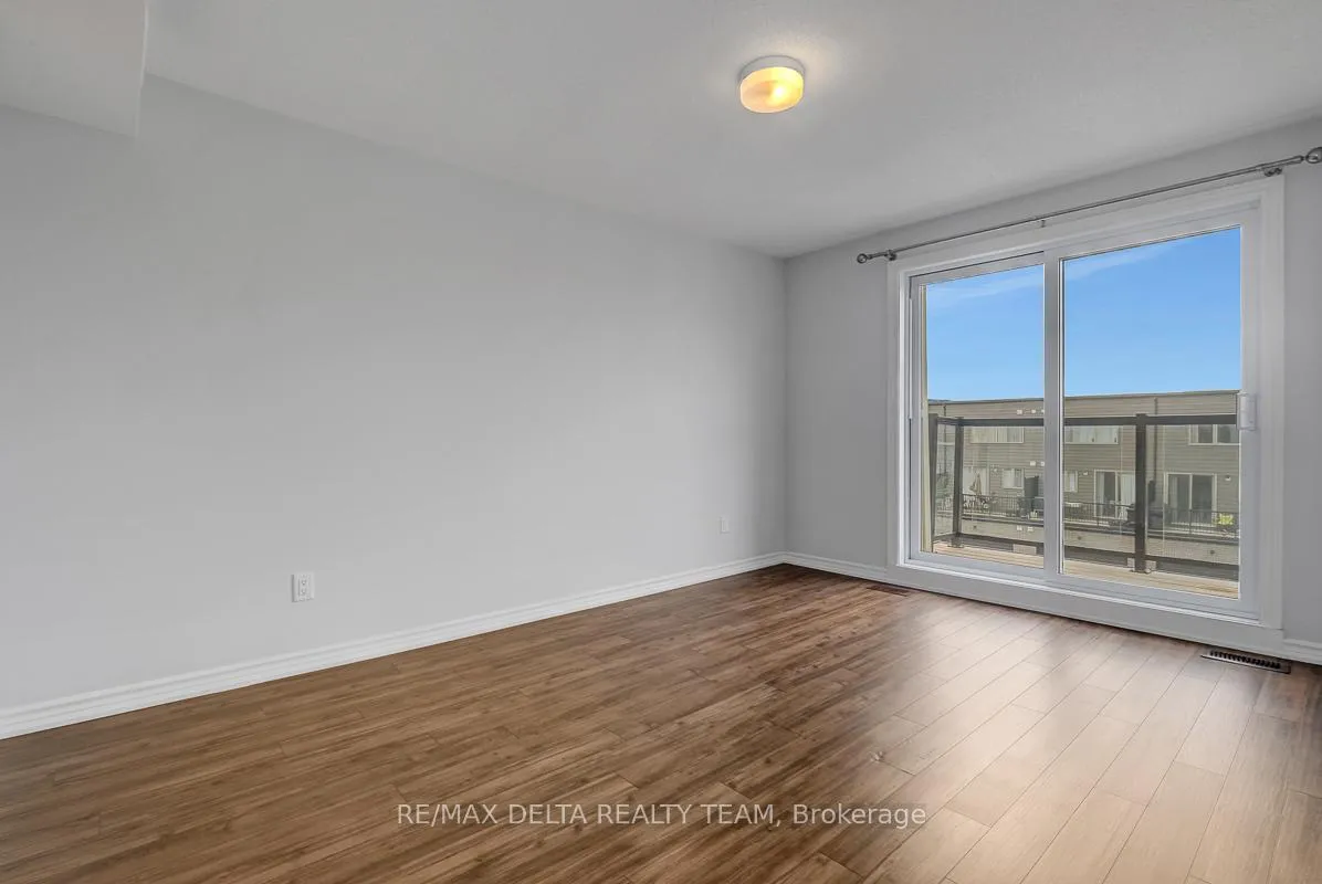 Photo 22 of Unit 11, 716 Kizis Private, Ottawa, CFB Rockcliffe and Area — HOMEH