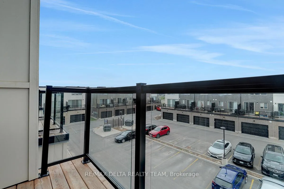 Photo 25 of Unit 11, 716 Kizis Private, Ottawa, CFB Rockcliffe and Area — HOMEH