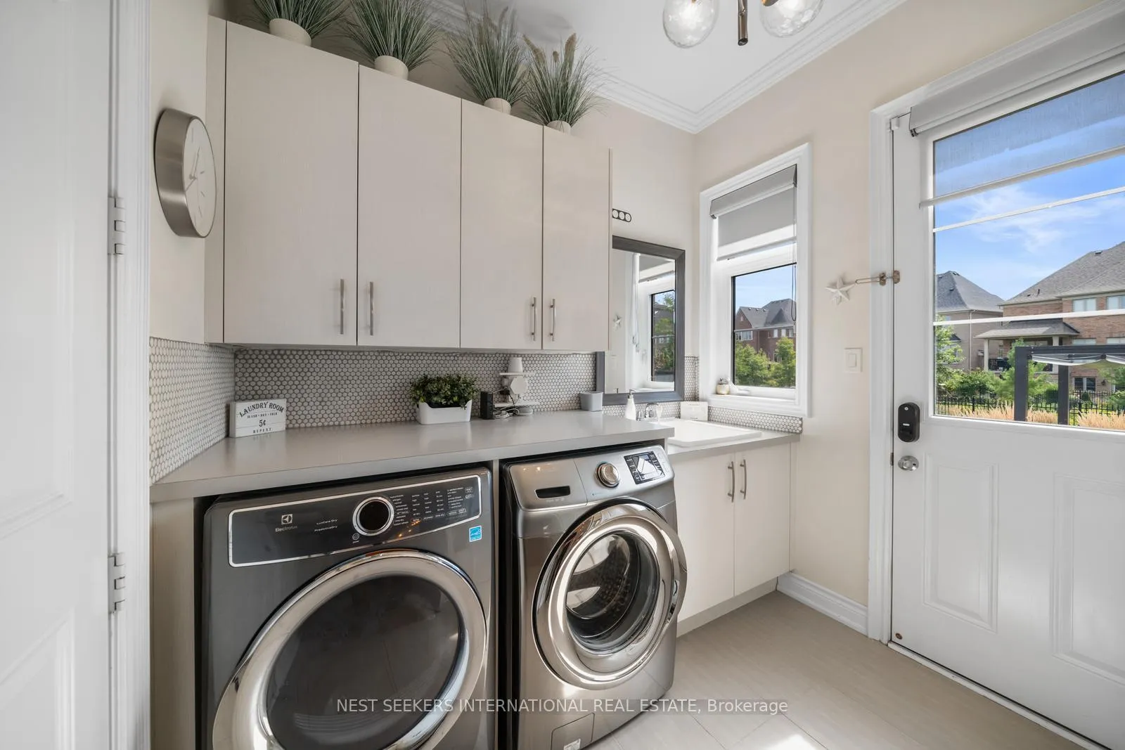 Photo 14 of 9 Larkin Avenue, King, Nobleton — HOMEH