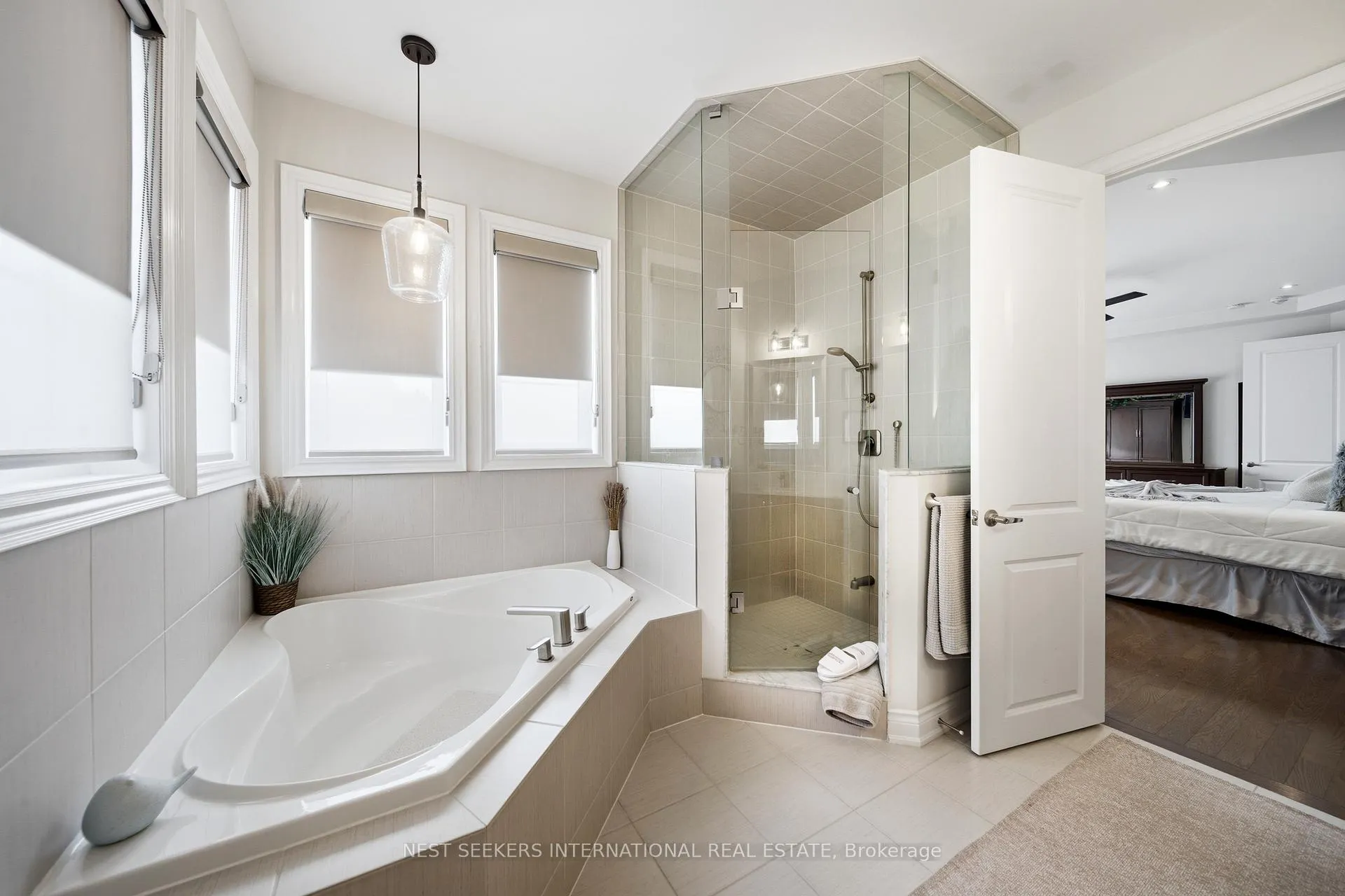 Photo 19 of 9 Larkin Avenue, King, Nobleton — HOMEH