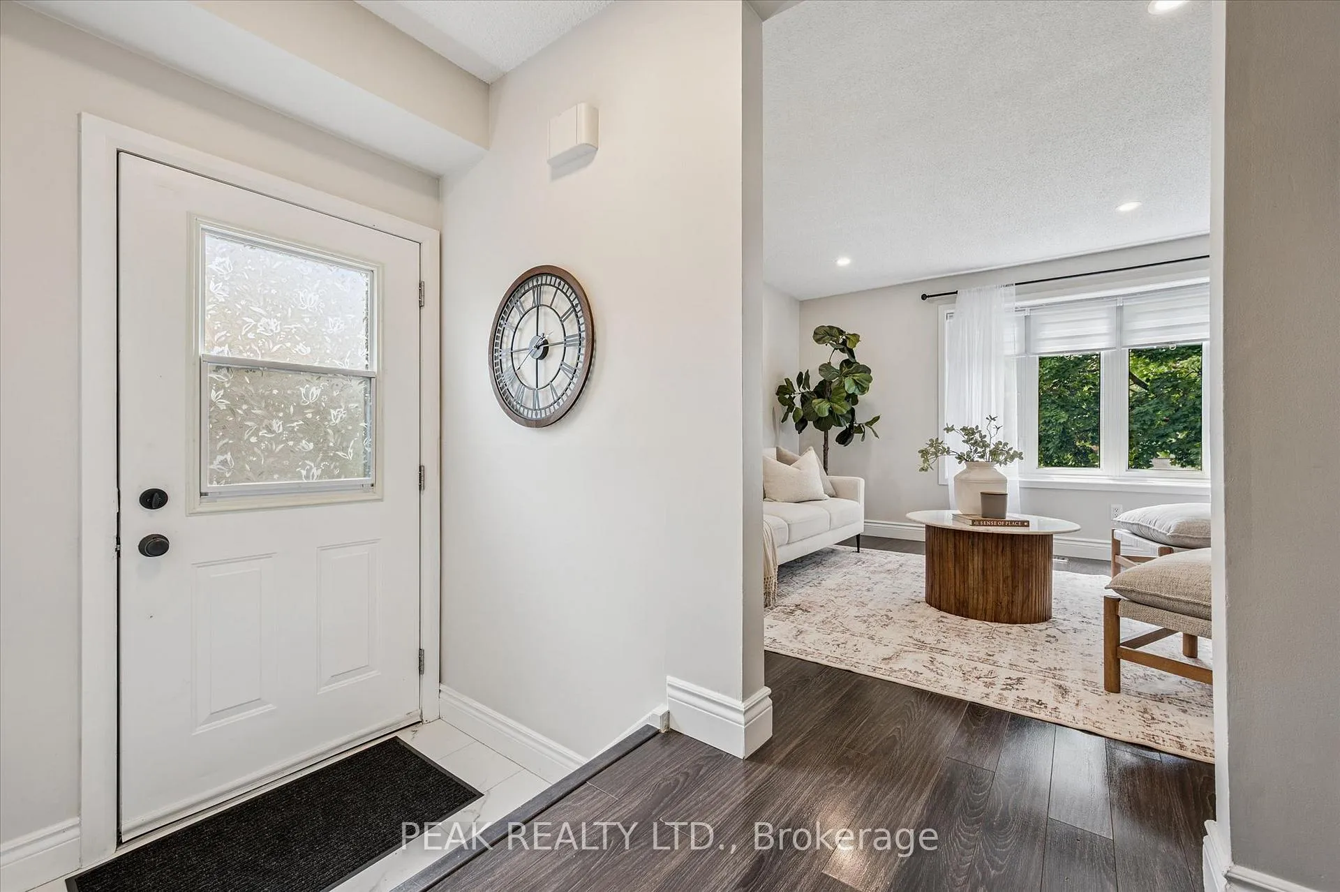 Photo 2 of Unit B, 694 Highpoint Avenue, Waterloo — HOMEH