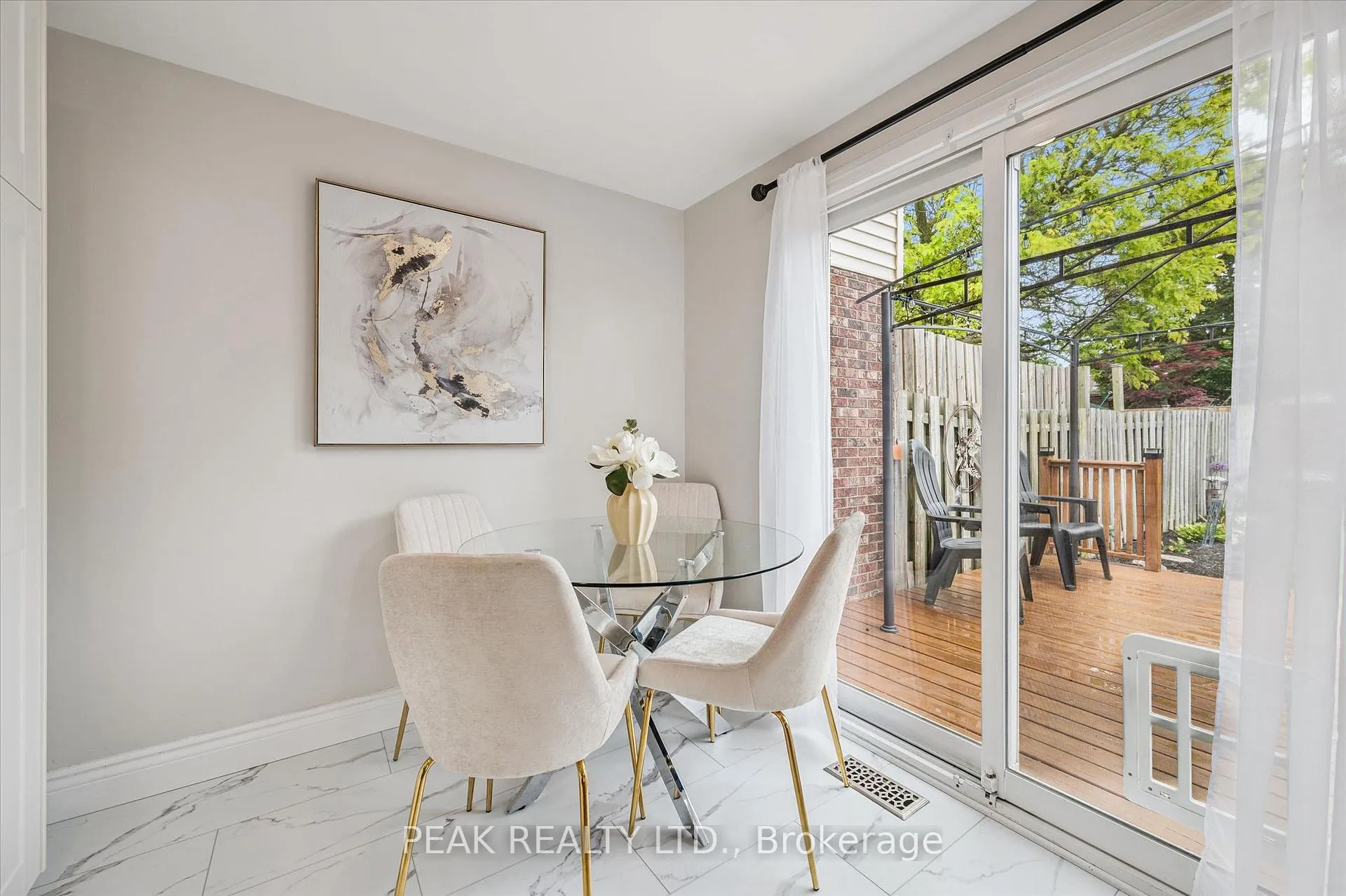 Photo 12 of Unit B, 694 Highpoint Avenue, Waterloo — HOMEH