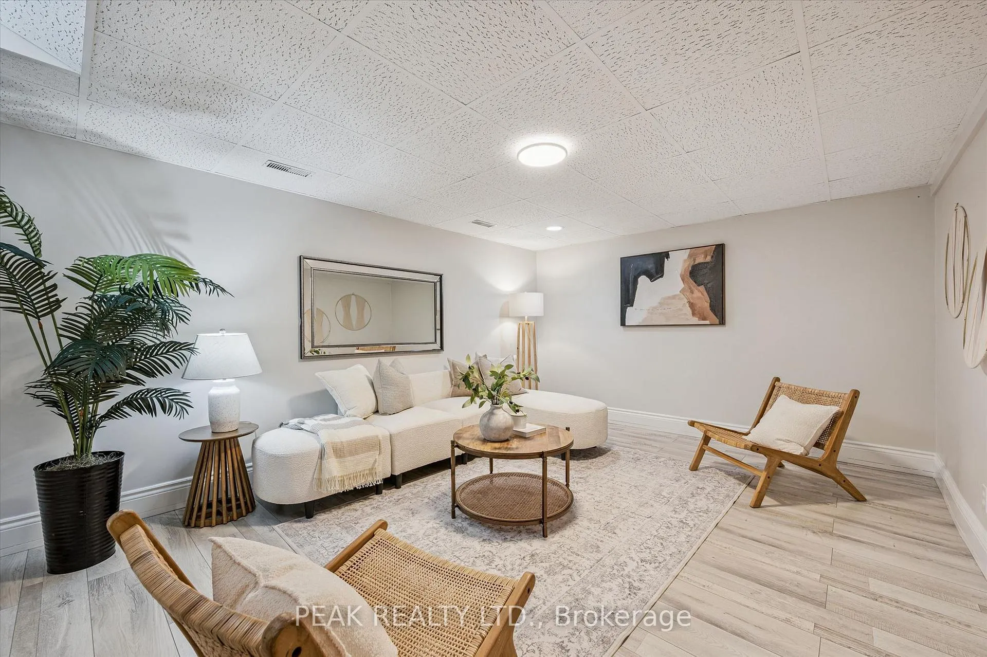Photo 25 of Unit B, 694 Highpoint Avenue, Waterloo — HOMEH