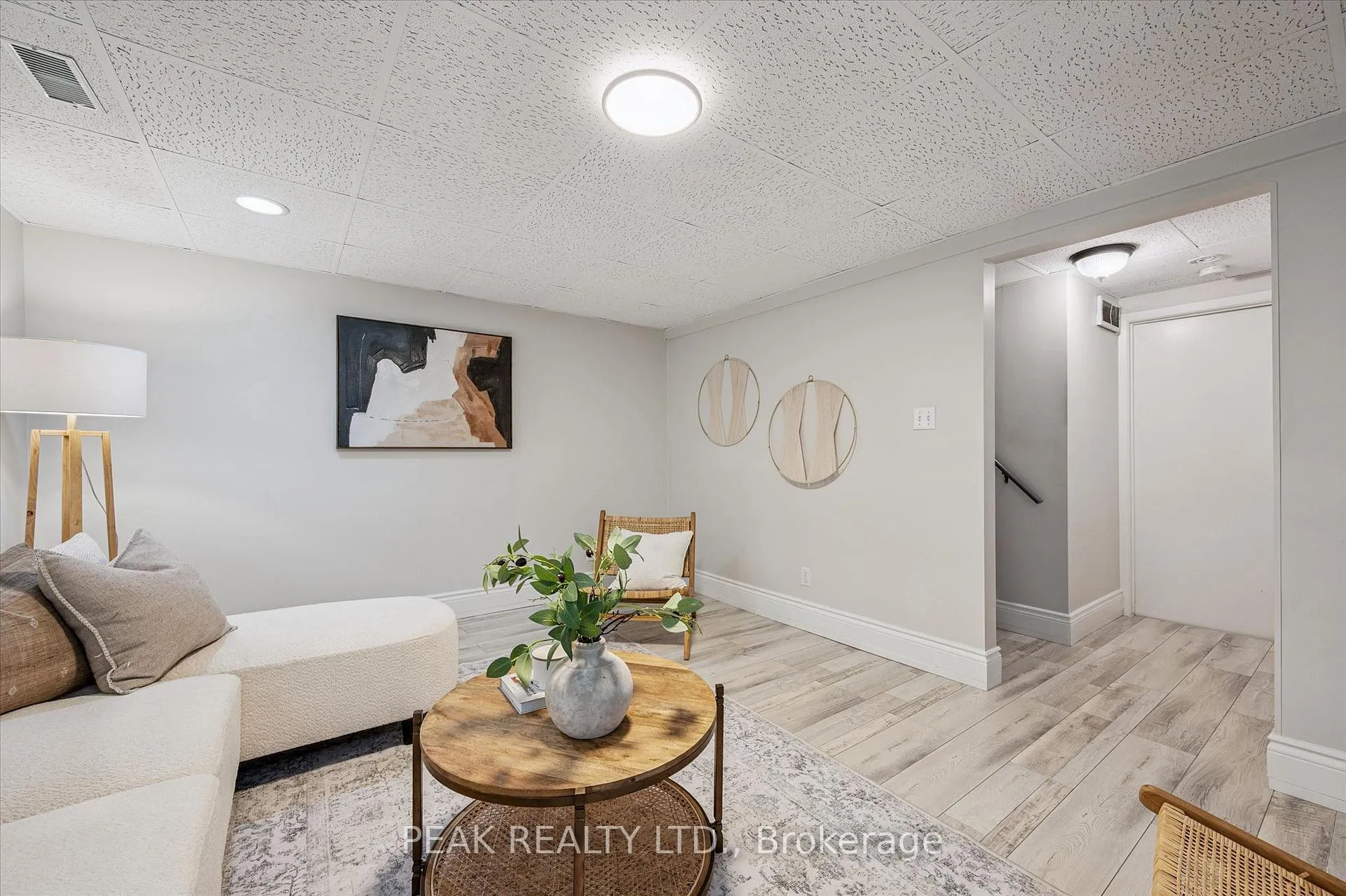 Photo 27 of Unit B, 694 Highpoint Avenue, Waterloo — HOMEH