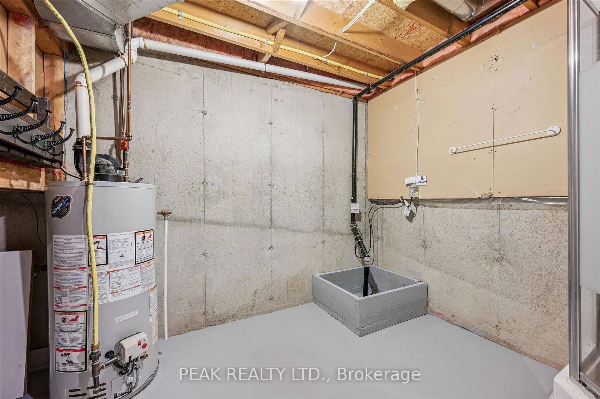 Photo 30 of Unit B, 694 Highpoint Avenue, Waterloo — HOMEH