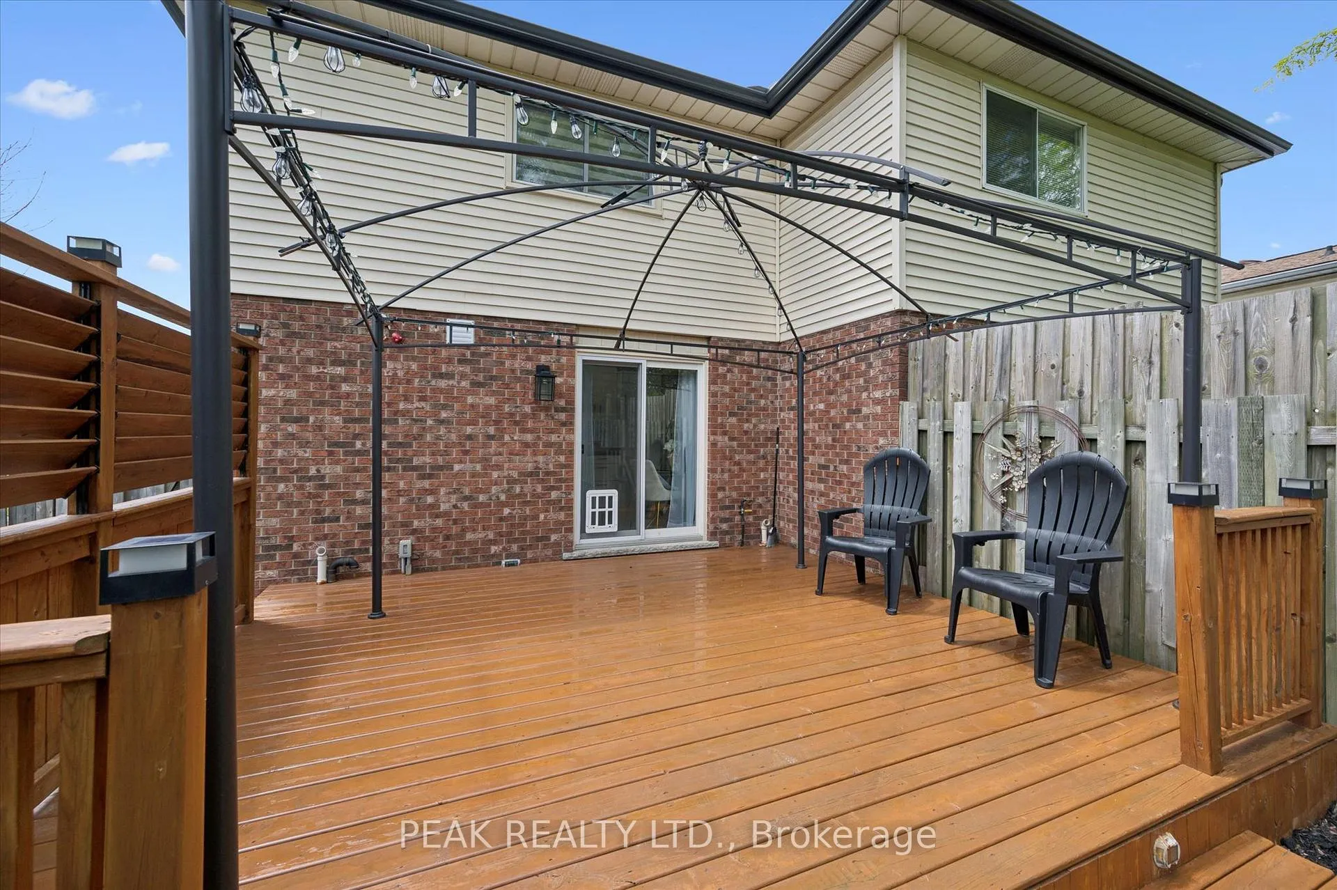 Photo 32 of Unit B, 694 Highpoint Avenue, Waterloo — HOMEH
