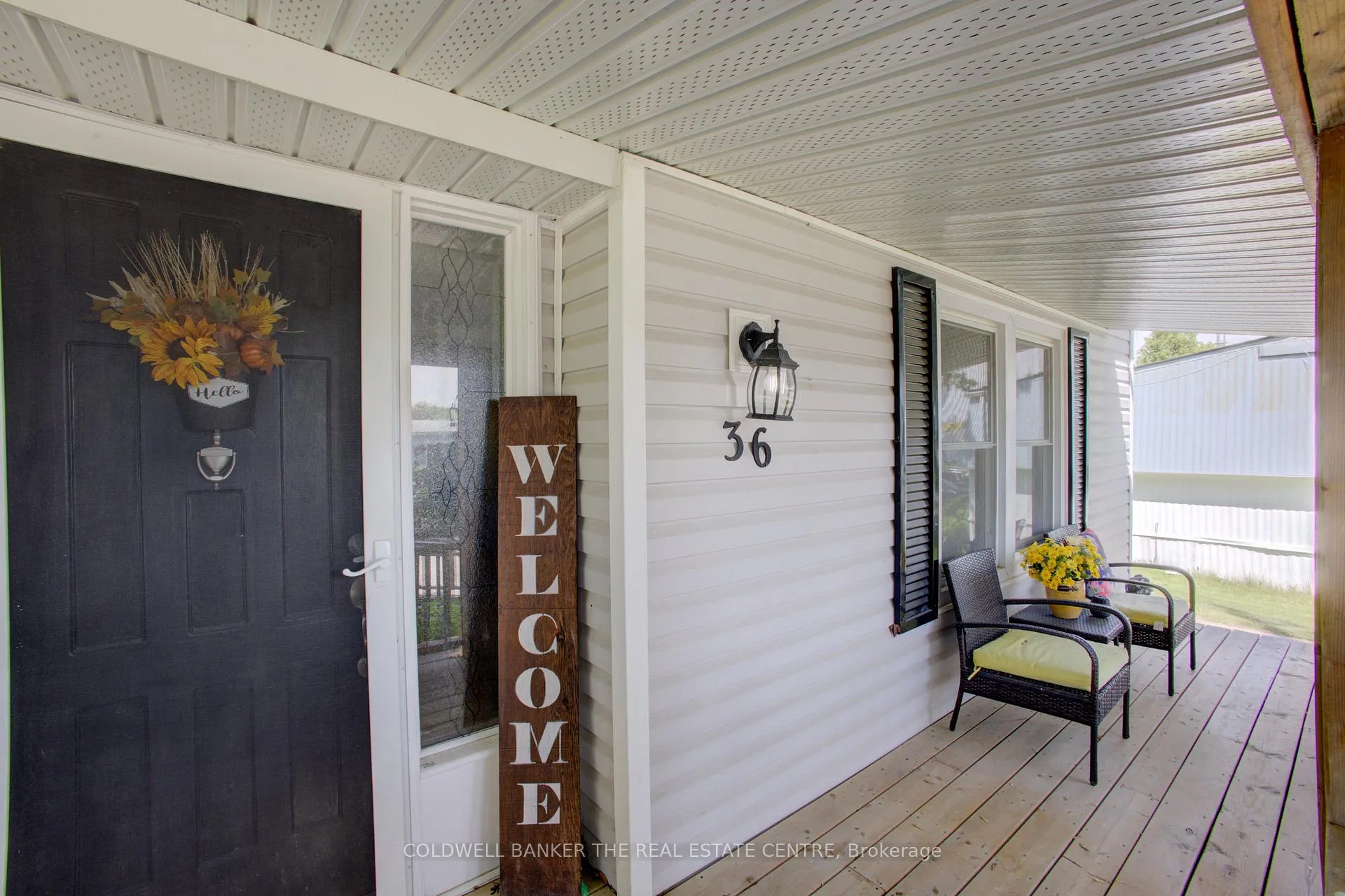 Photo 6 of 36 Linden Lane, Innisfil, Rural Innisfil — HOMEH