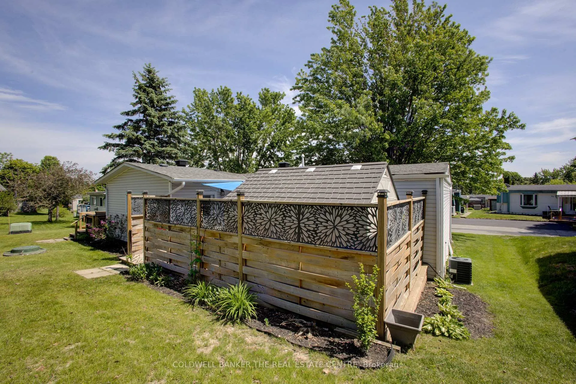 Photo 26 of 36 Linden Lane, Innisfil, Rural Innisfil — HOMEH