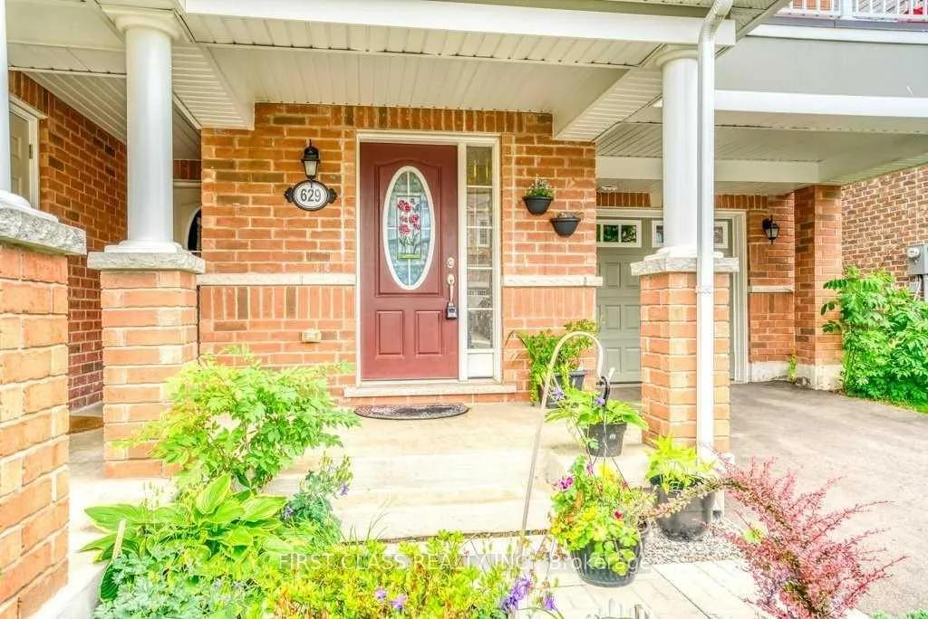 Photo 2 of 629 Laking Terrace, Milton, Clarke — HOMEH