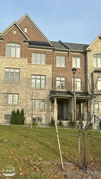 Photo 2 of 10 Woodbrook Way, Markham, Angus Glen — HOMEH